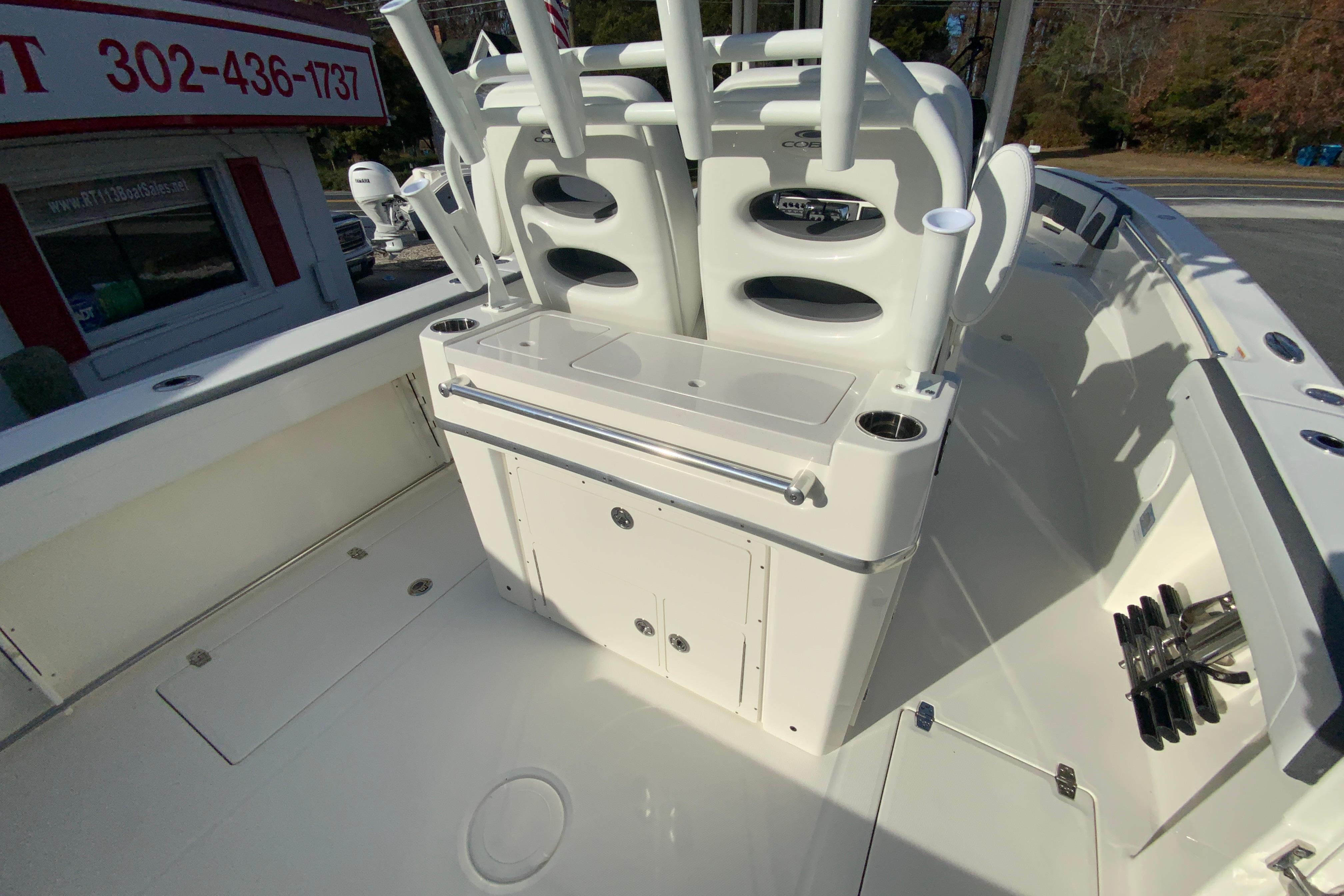 2026 Cobia 285 Center Console-12