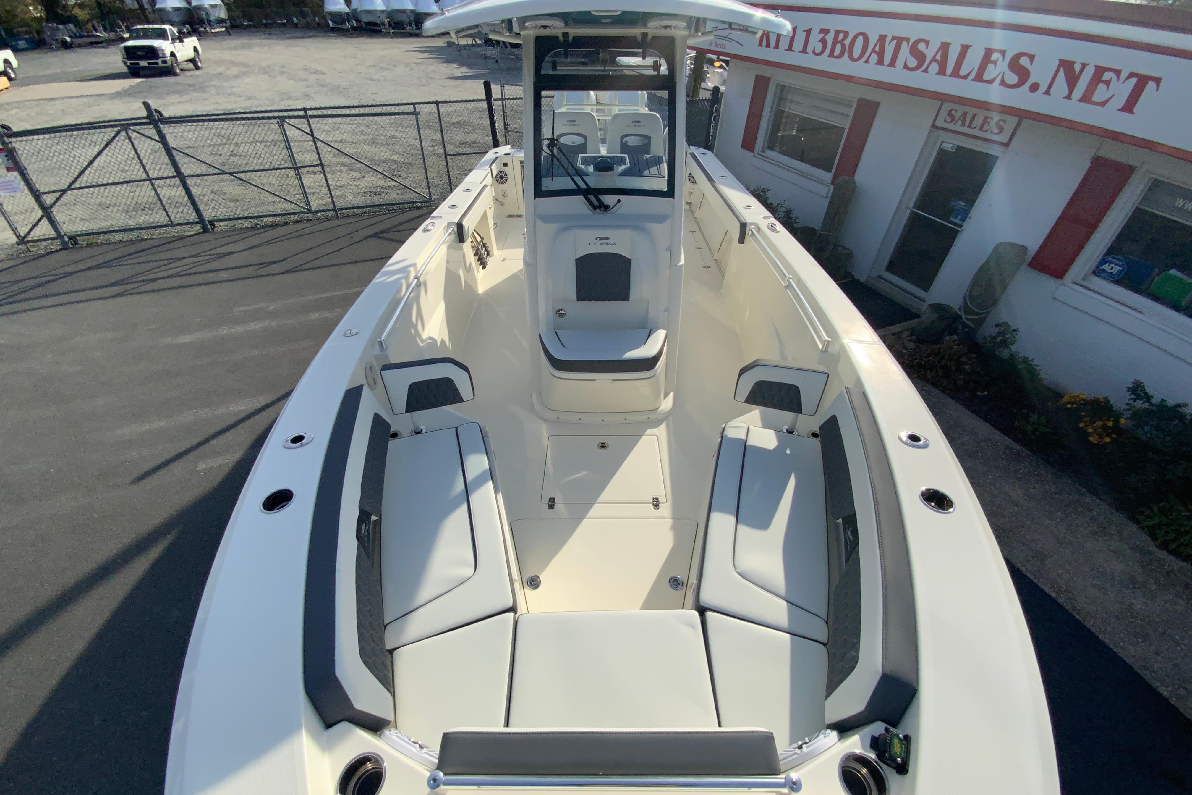 2026 Cobia 285 Center Console-34