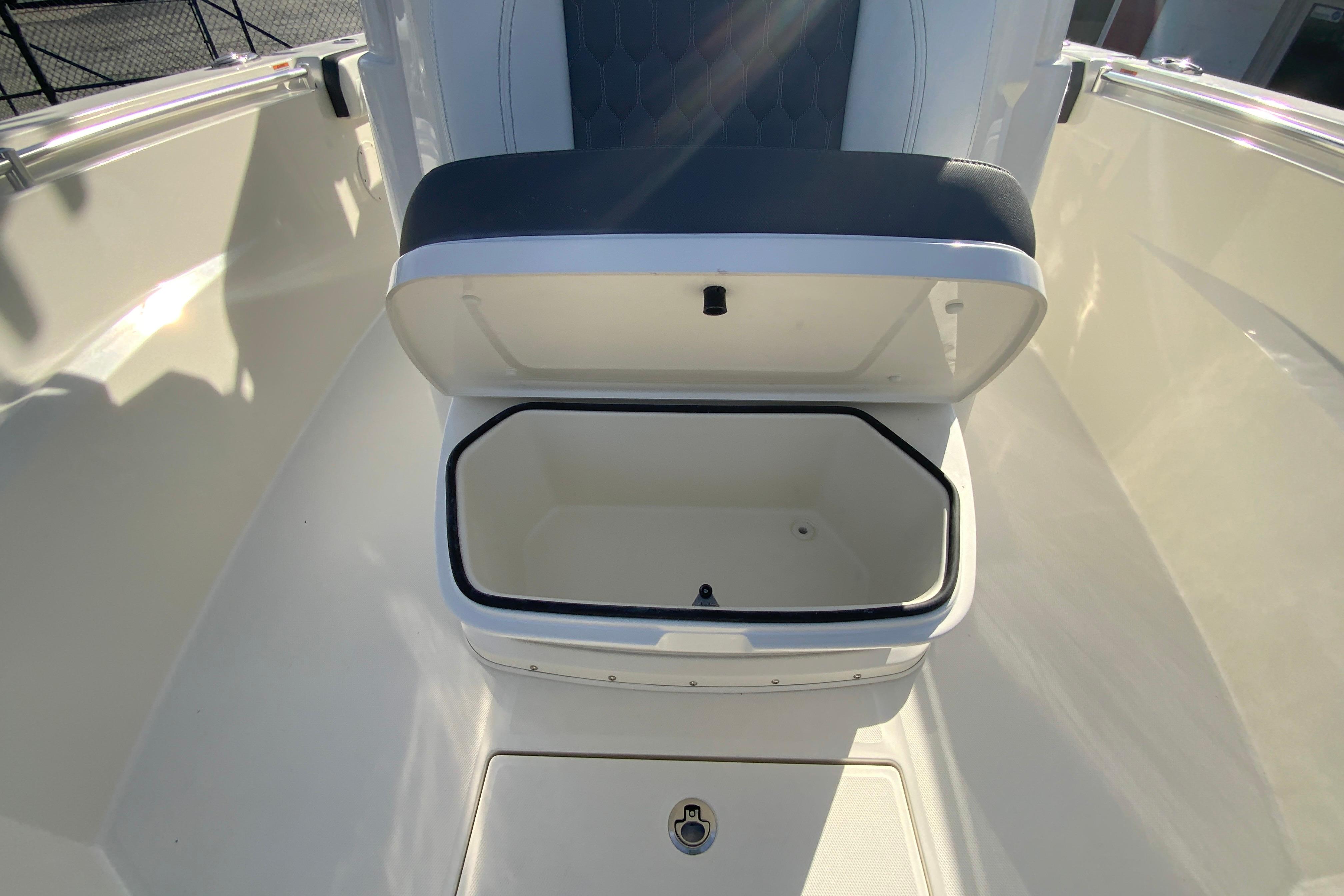 2026 Cobia 285 Center Console-38
