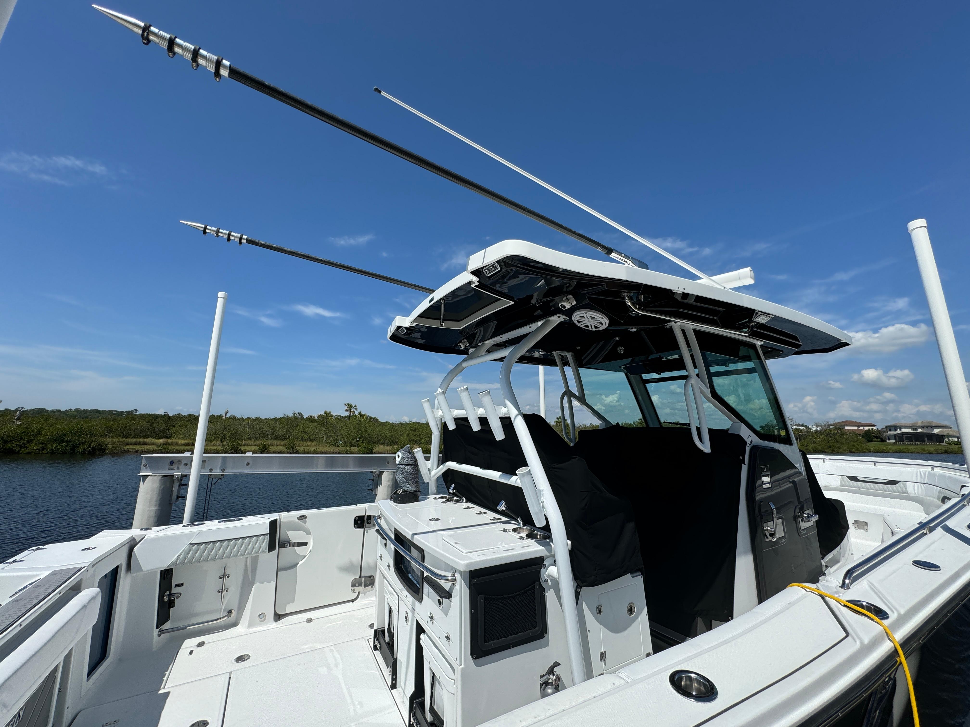 2024-blackfin-332-cc-power-9764328-20250418183048808-1_XLARGE