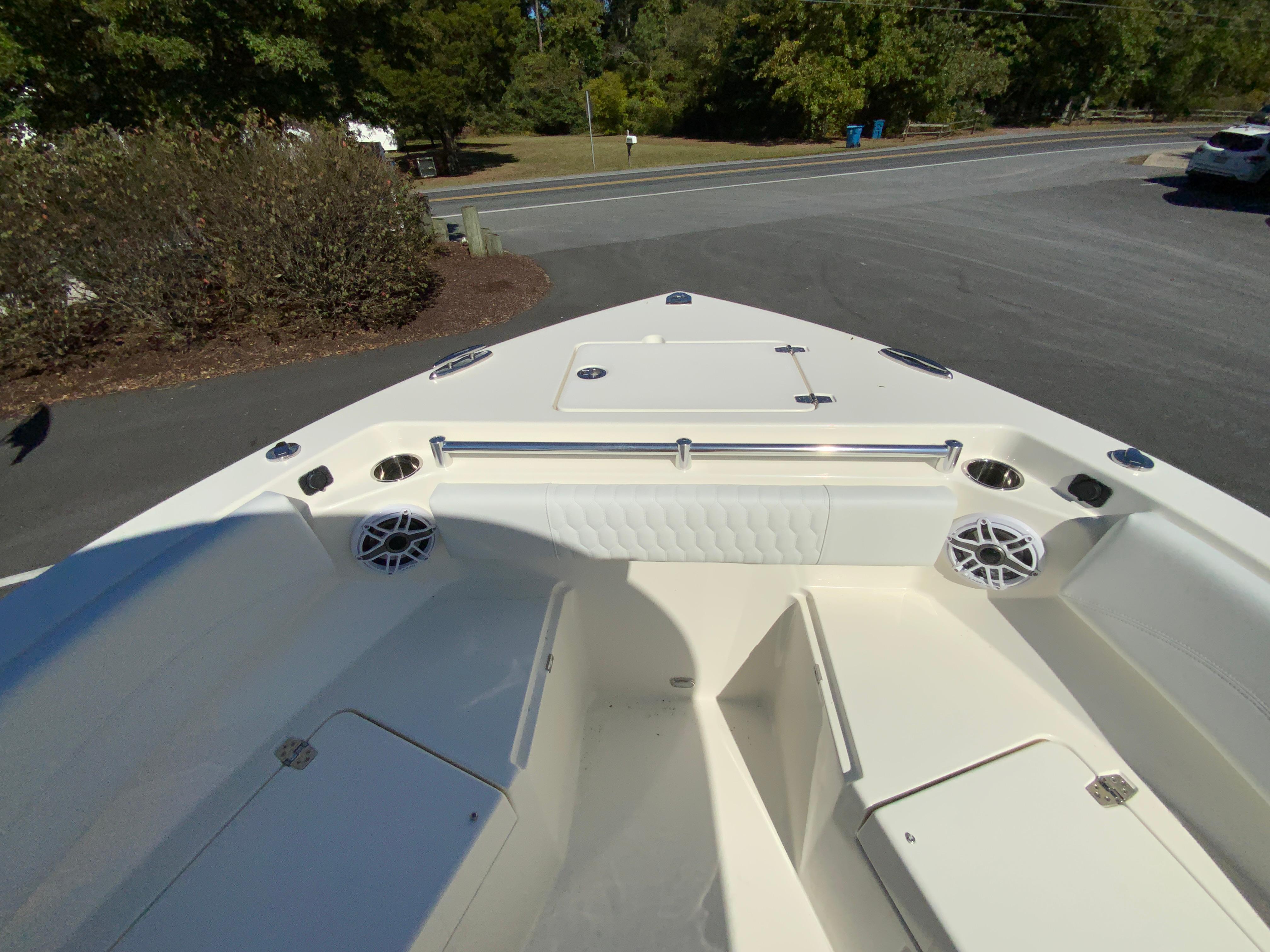 2025 Cobia 240 Center Console-11