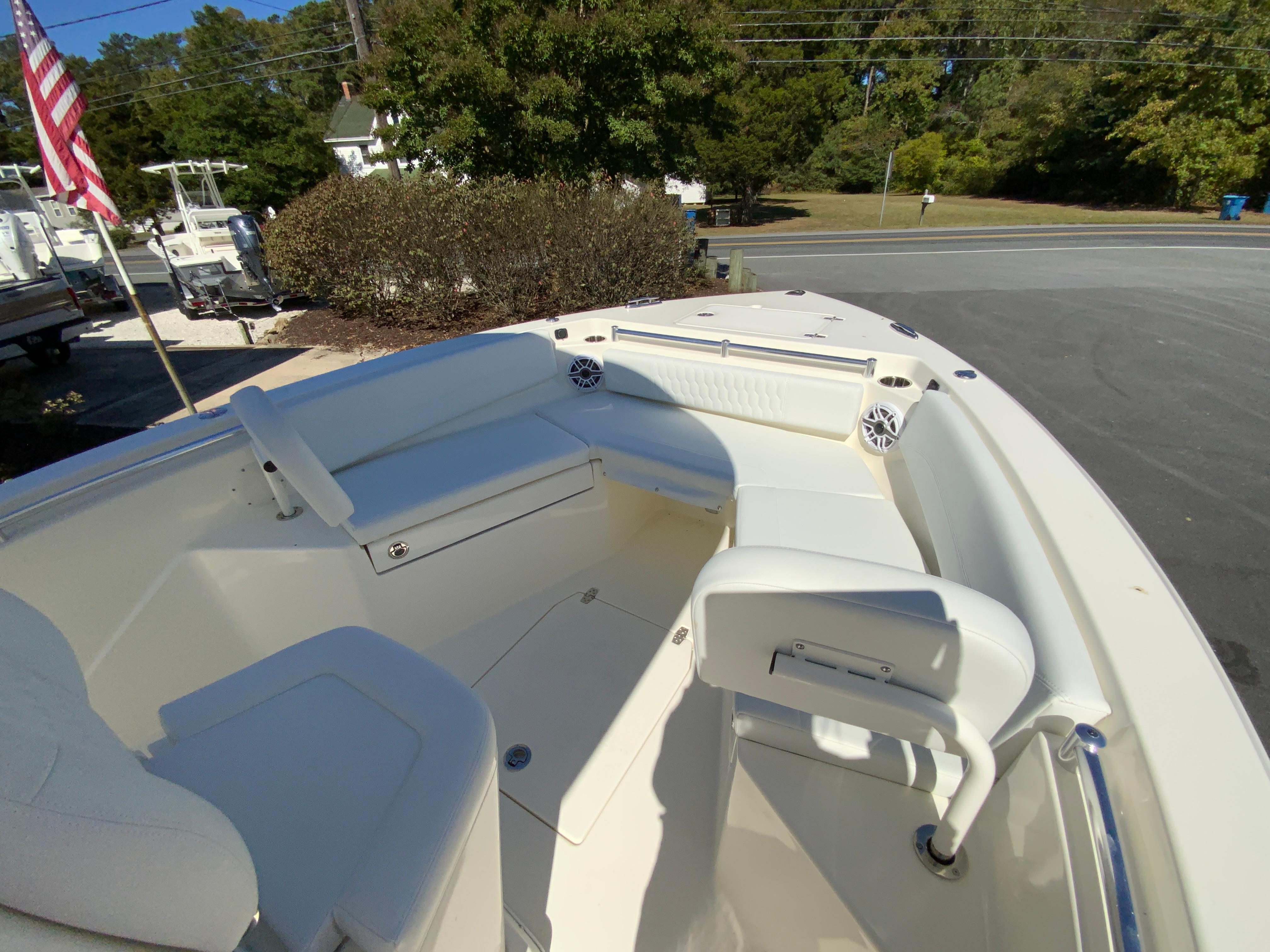 2025 Cobia 240 Center Console-15