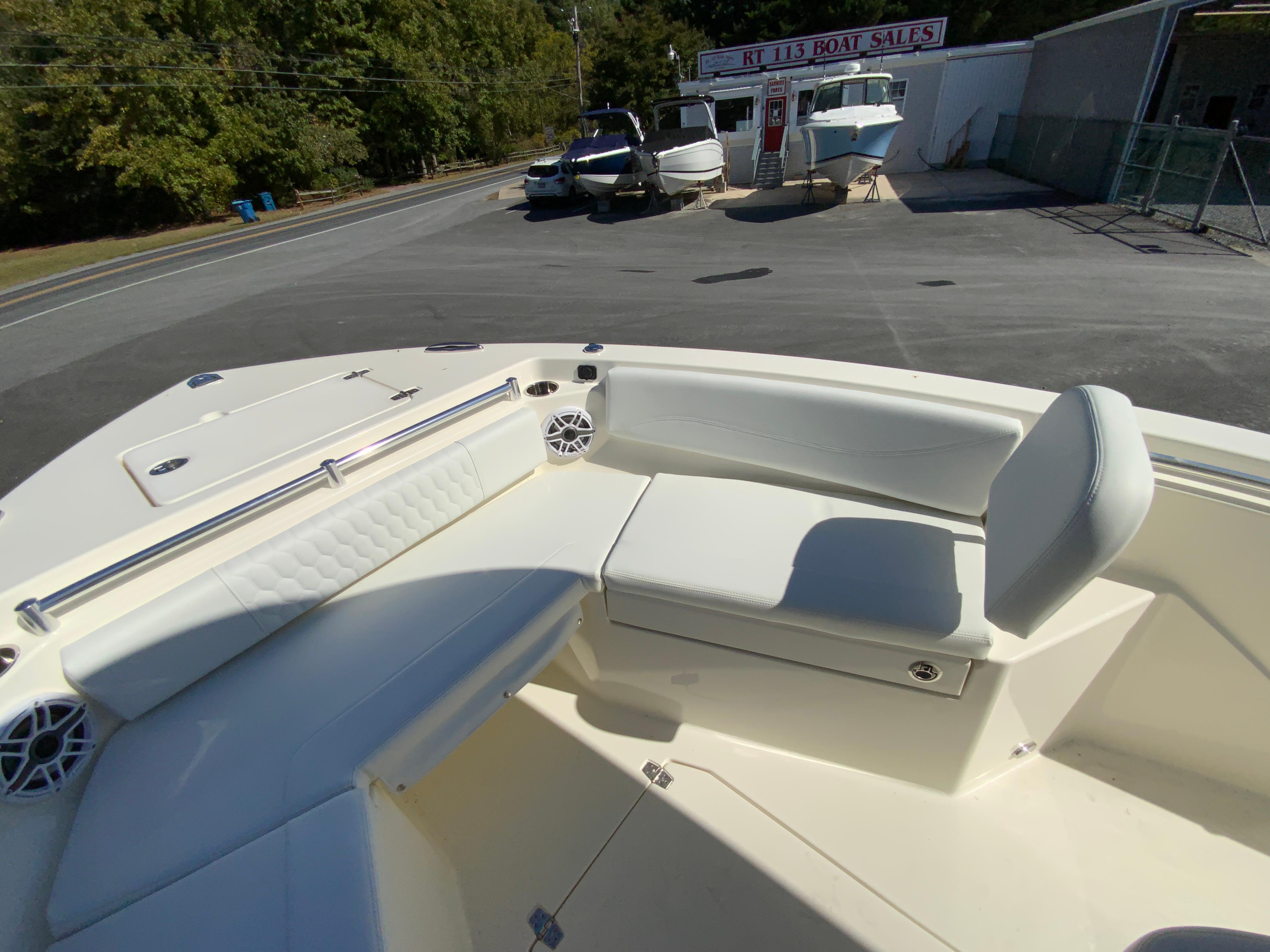 2025 Cobia 240 Center Console-16