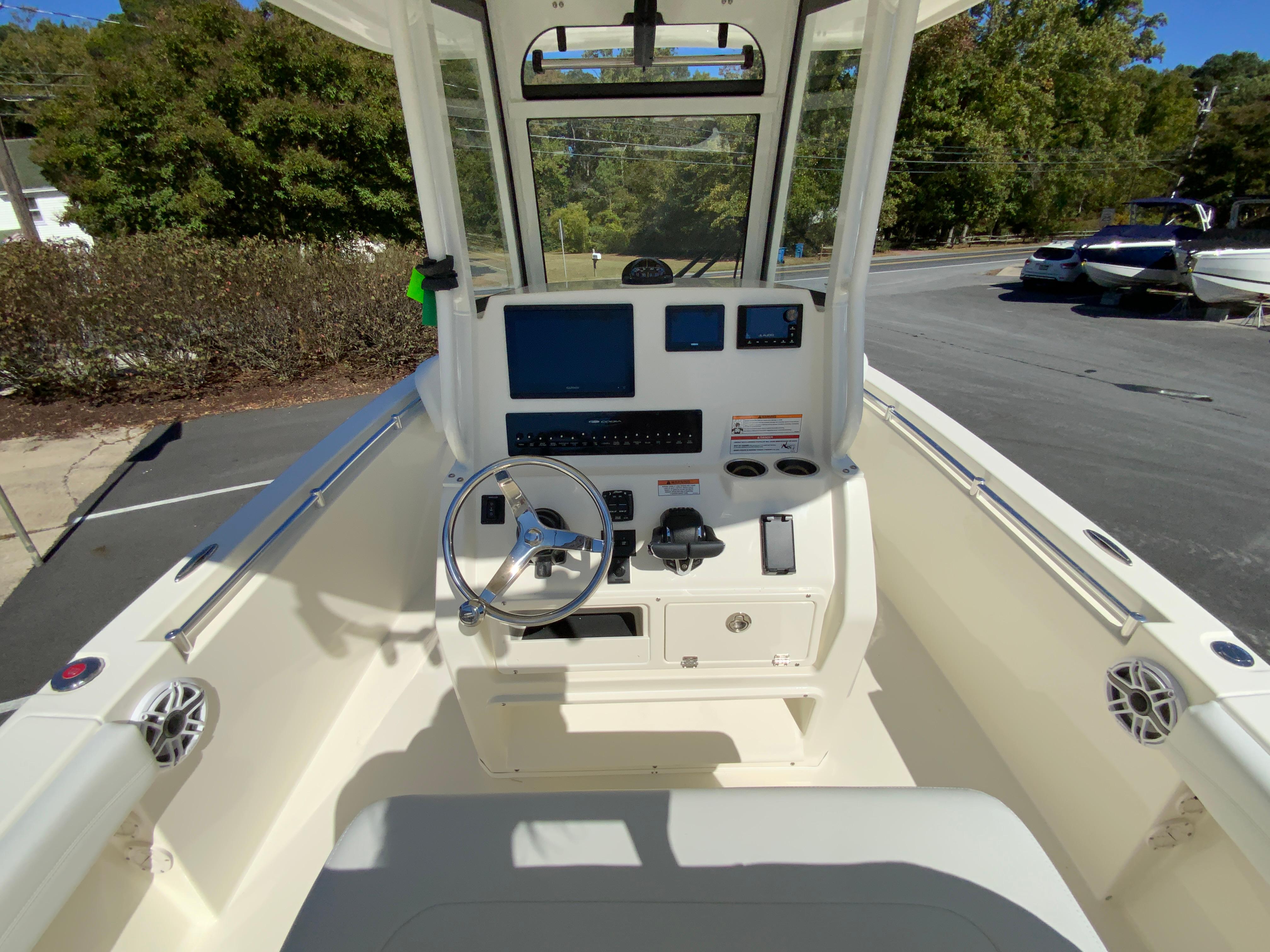 2025 Cobia 240 Center Console-26