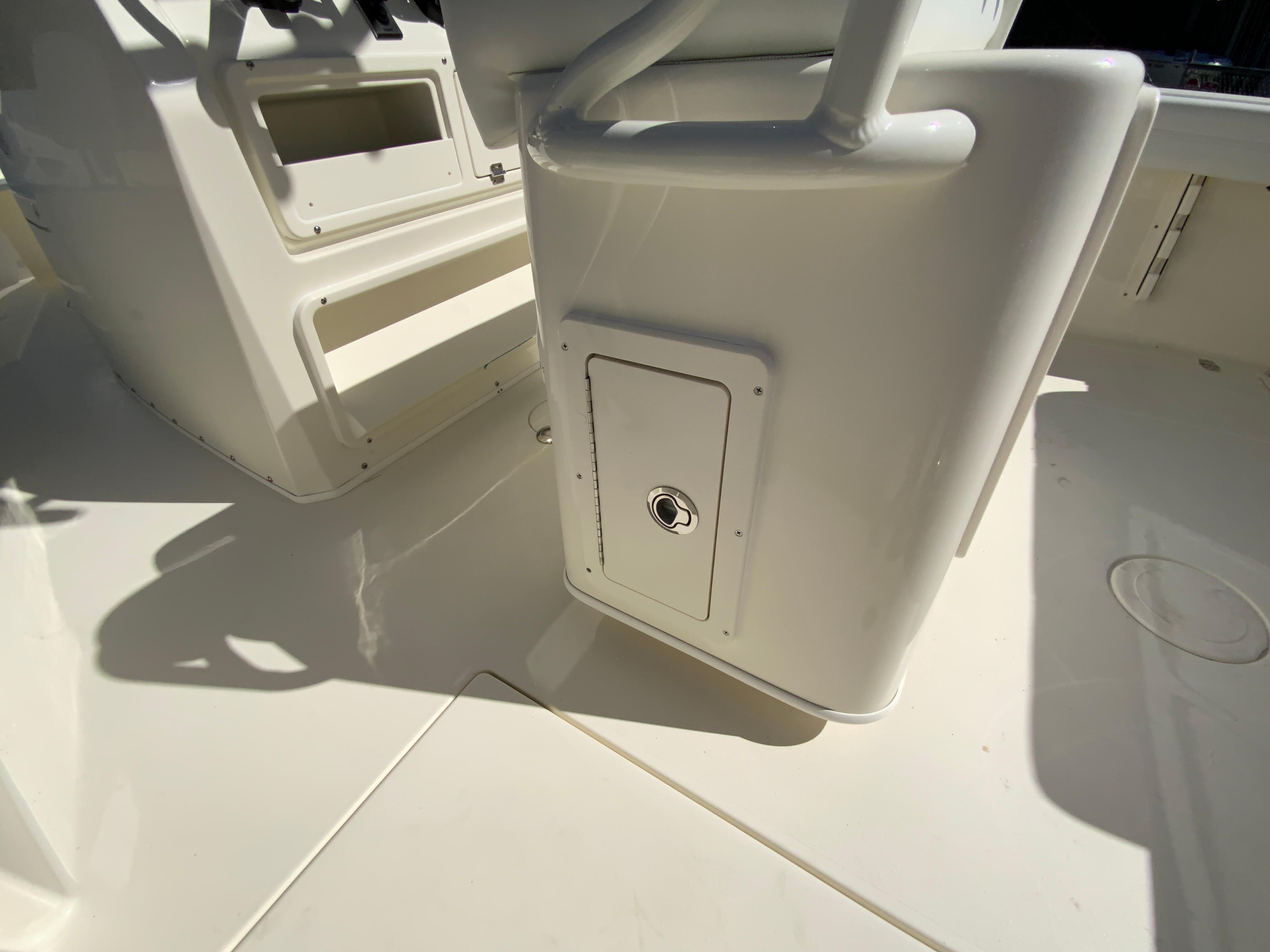 2025 Cobia 240 Center Console-27