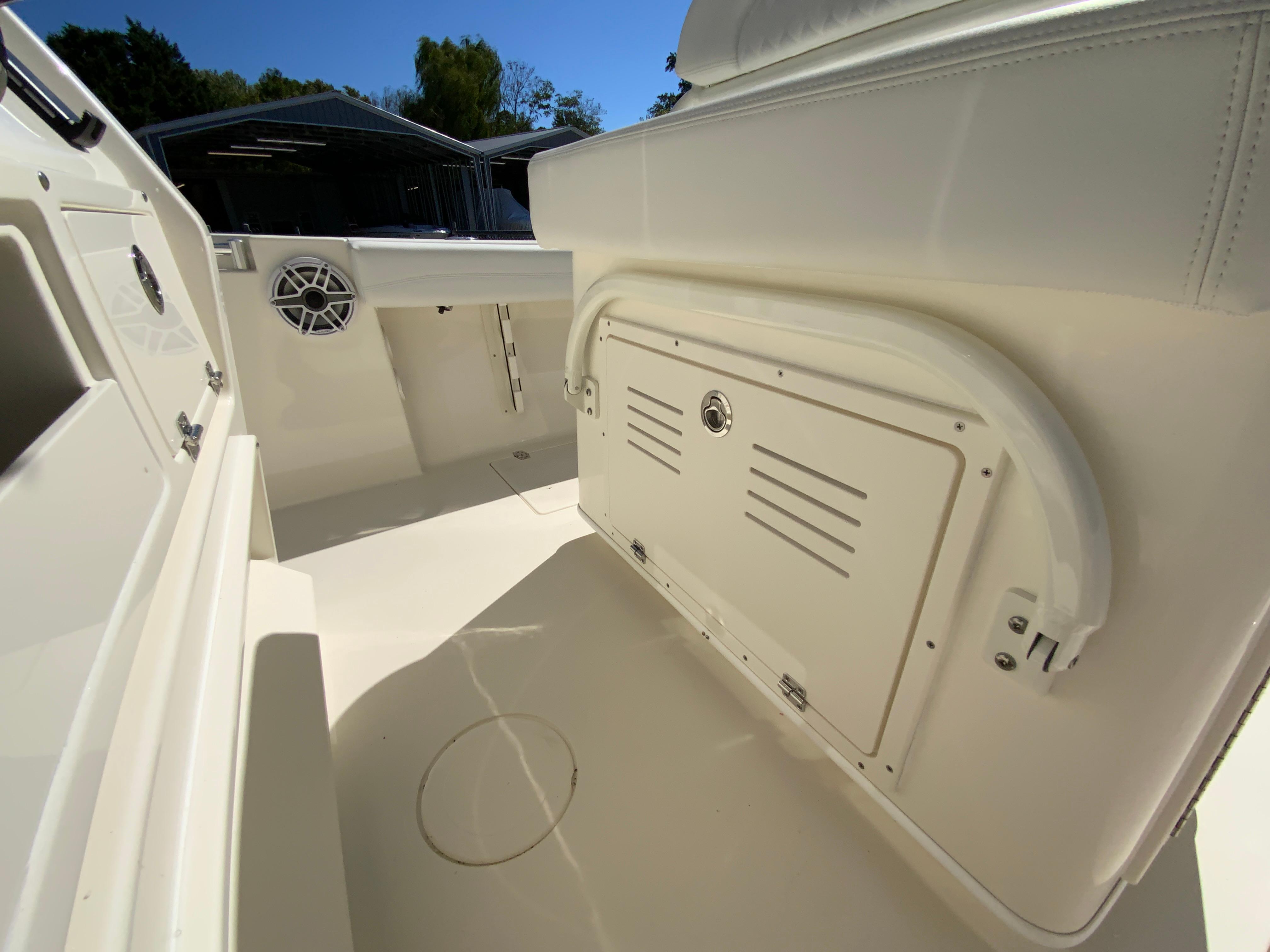 2025 Cobia 240 Center Console-29