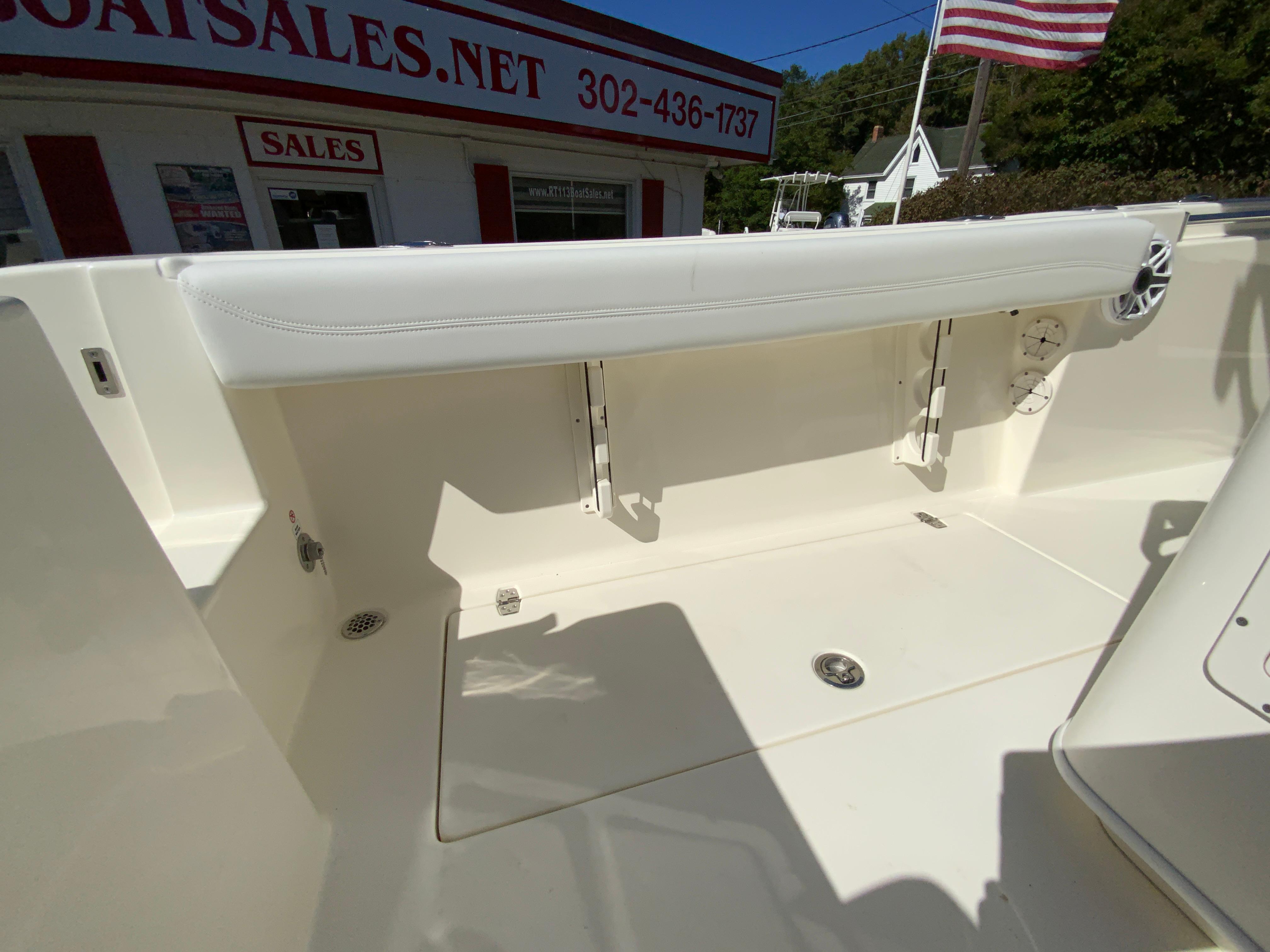 2025 Cobia 240 Center Console-37