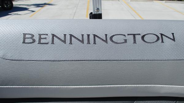 2021 Bennington boat for sale, model of the boat is 22 SSRX & Image # 50 of 54