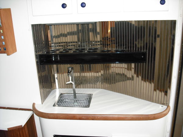 Wet bar