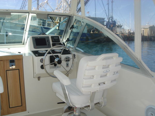 Captain Seat