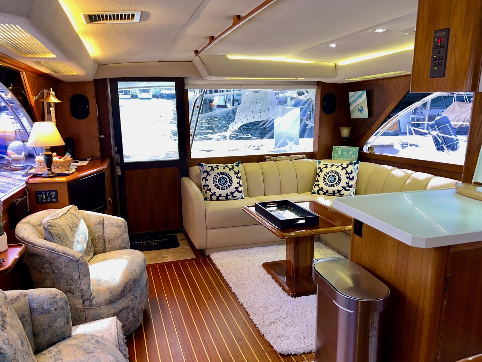 1994 Ocean 48 Super Sport #TBBA17448 inventory image at Sun Country Yachts, South Lake Union (Seattle) 1994 Ocean 48 Super Sport #TBBA17448 inventory image at Sun Country Yachts, South Lake Union (Seattle)