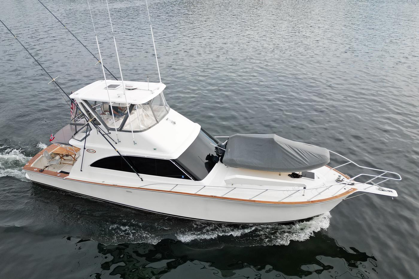 1994 Ocean 48 Super Sport #TBBA17448 inventory image at Sun Country Yachts, South Lake Union (Seattle) 1994 Ocean 48 Super Sport #TBBA17448 inventory image at Sun Country Yachts, South Lake Union (Seattle)