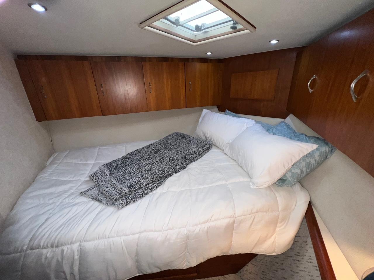 1994 Ocean 48 Super Sport #TBBA17448 inventory image at Sun Country Yachts, South Lake Union (Seattle) 1994 Ocean 48 Super Sport #TBBA17448 inventory image at Sun Country Yachts, South Lake Union (Seattle)