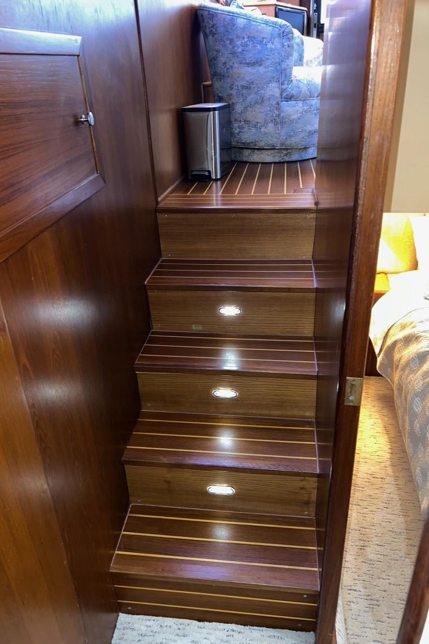 1994 Ocean 48 Super Sport #TBBA17448 inventory image at Sun Country Yachts, South Lake Union (Seattle) 1994 Ocean 48 Super Sport #TBBA17448 inventory image at Sun Country Yachts, South Lake Union (Seattle)