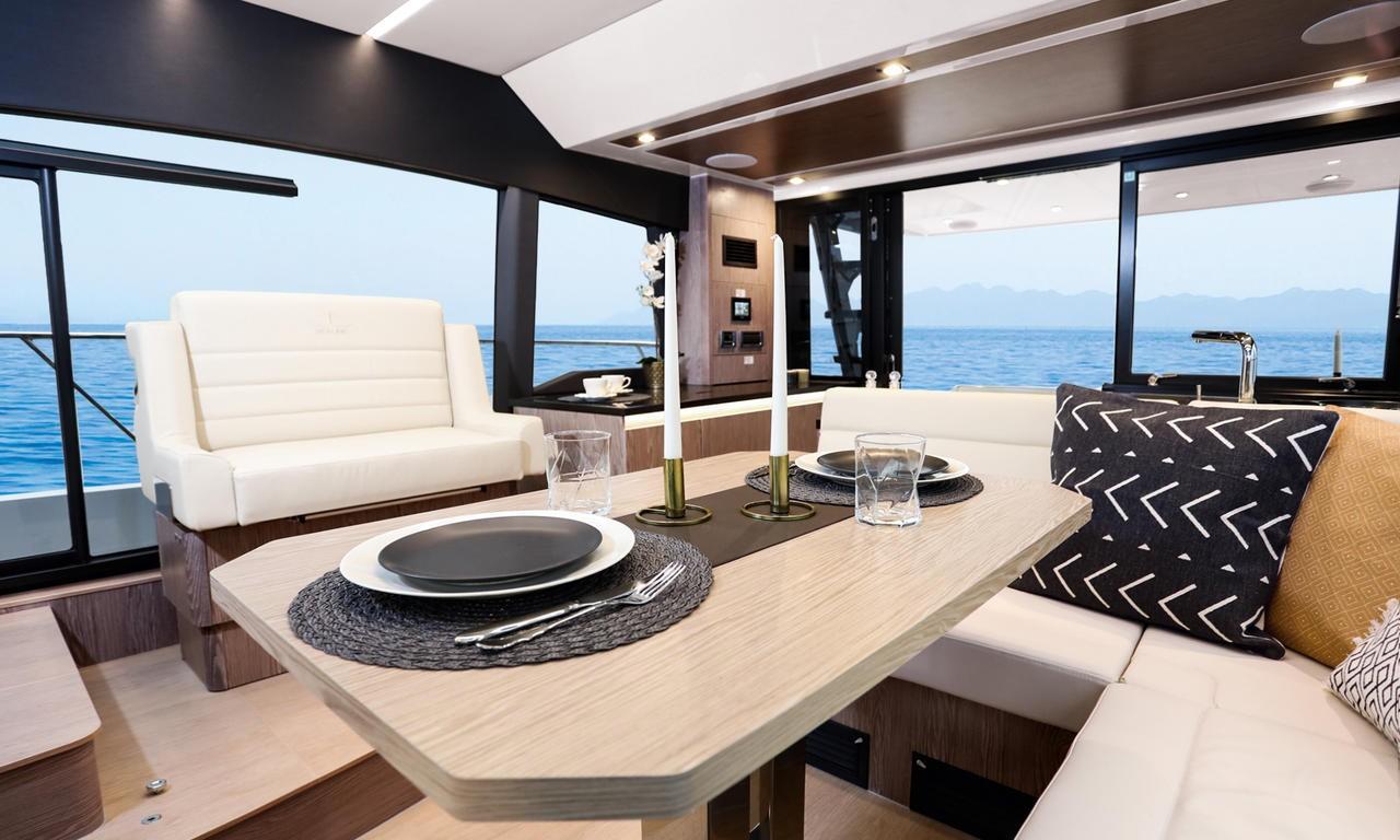 2022 Sealine F430