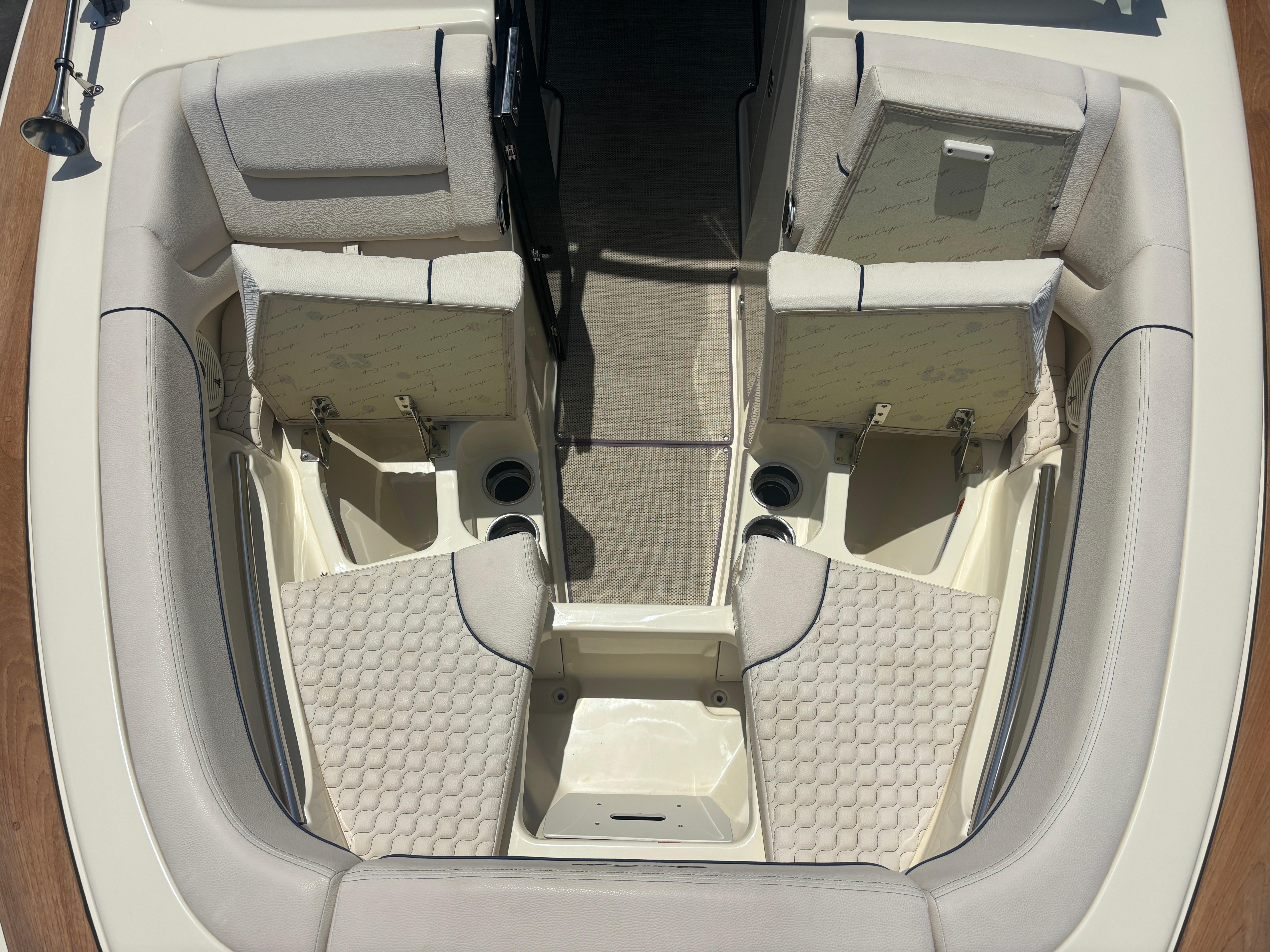 2020 Chris-Craft Launch 25 GT-14