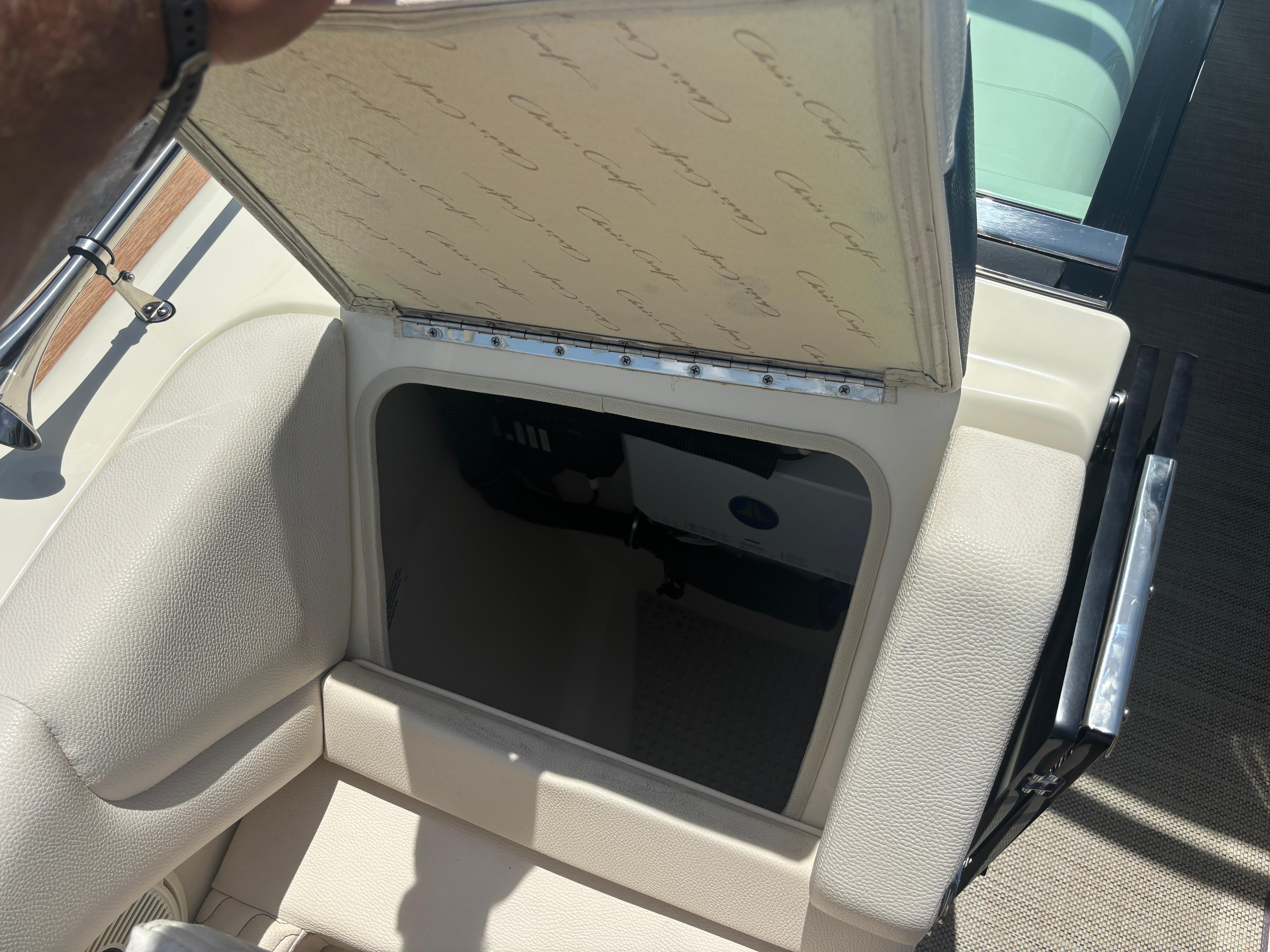2020 Chris-Craft Launch 25 GT-16