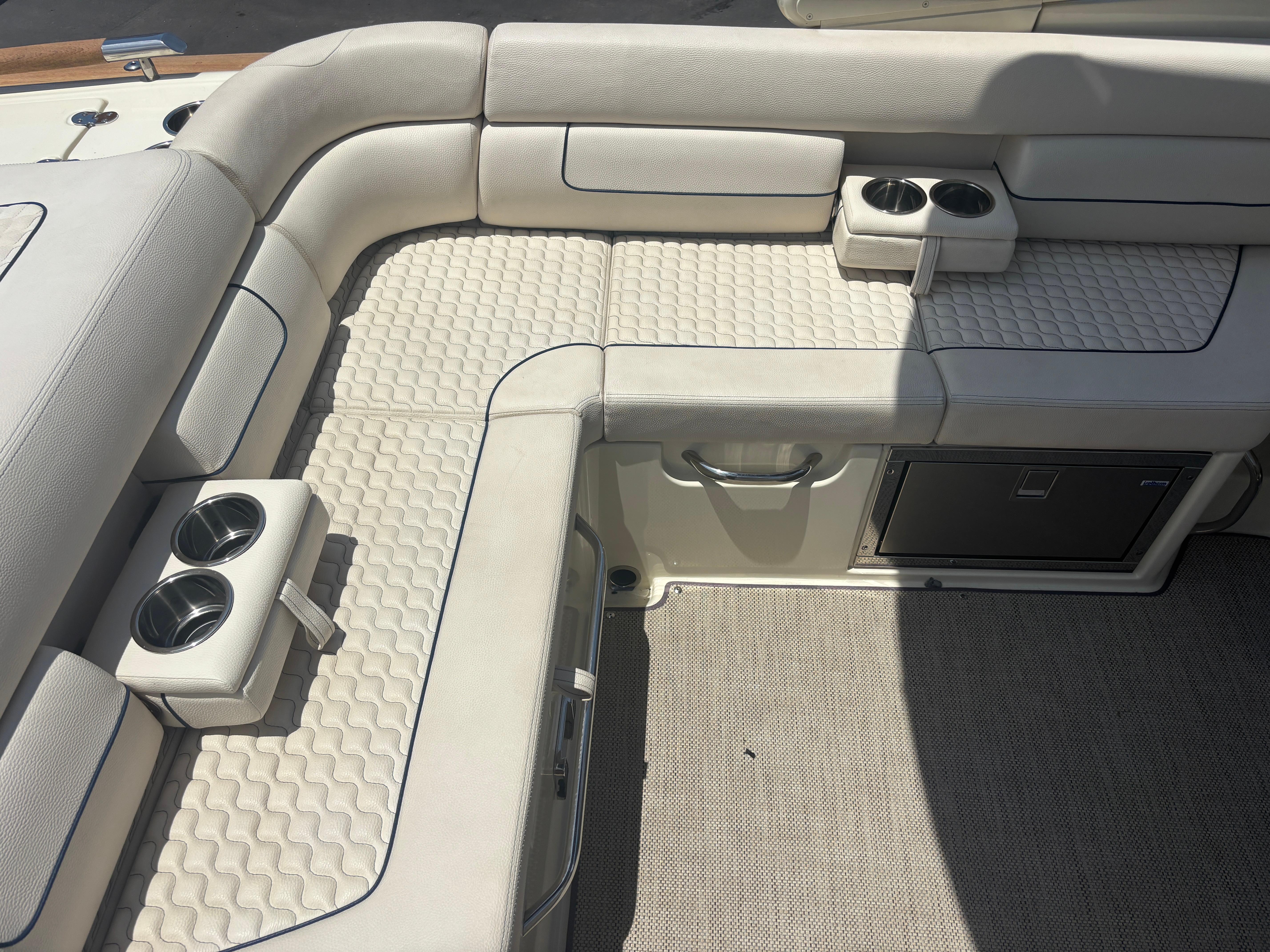 2020 Chris-Craft Launch 25 GT-21