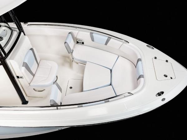 2022 Robalo boat for sale, model of the boat is R230 & Image # 13 of 24