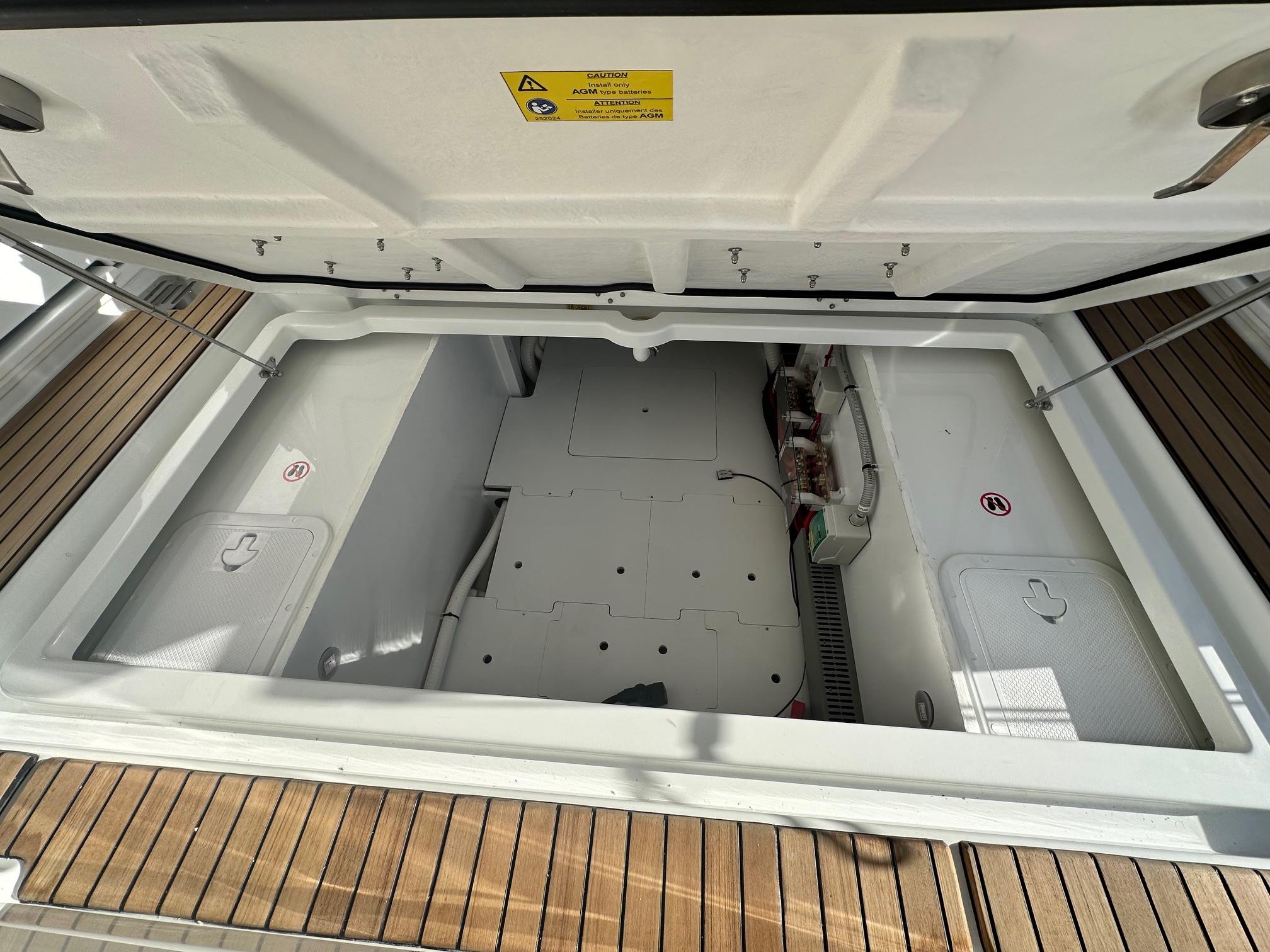 Jeanneau Cap Camarat 9.0 wa
