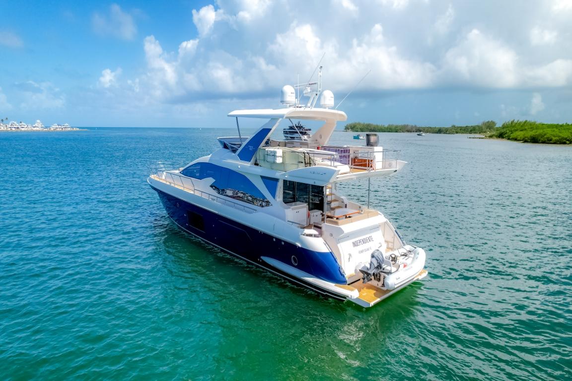 2016 Azimut