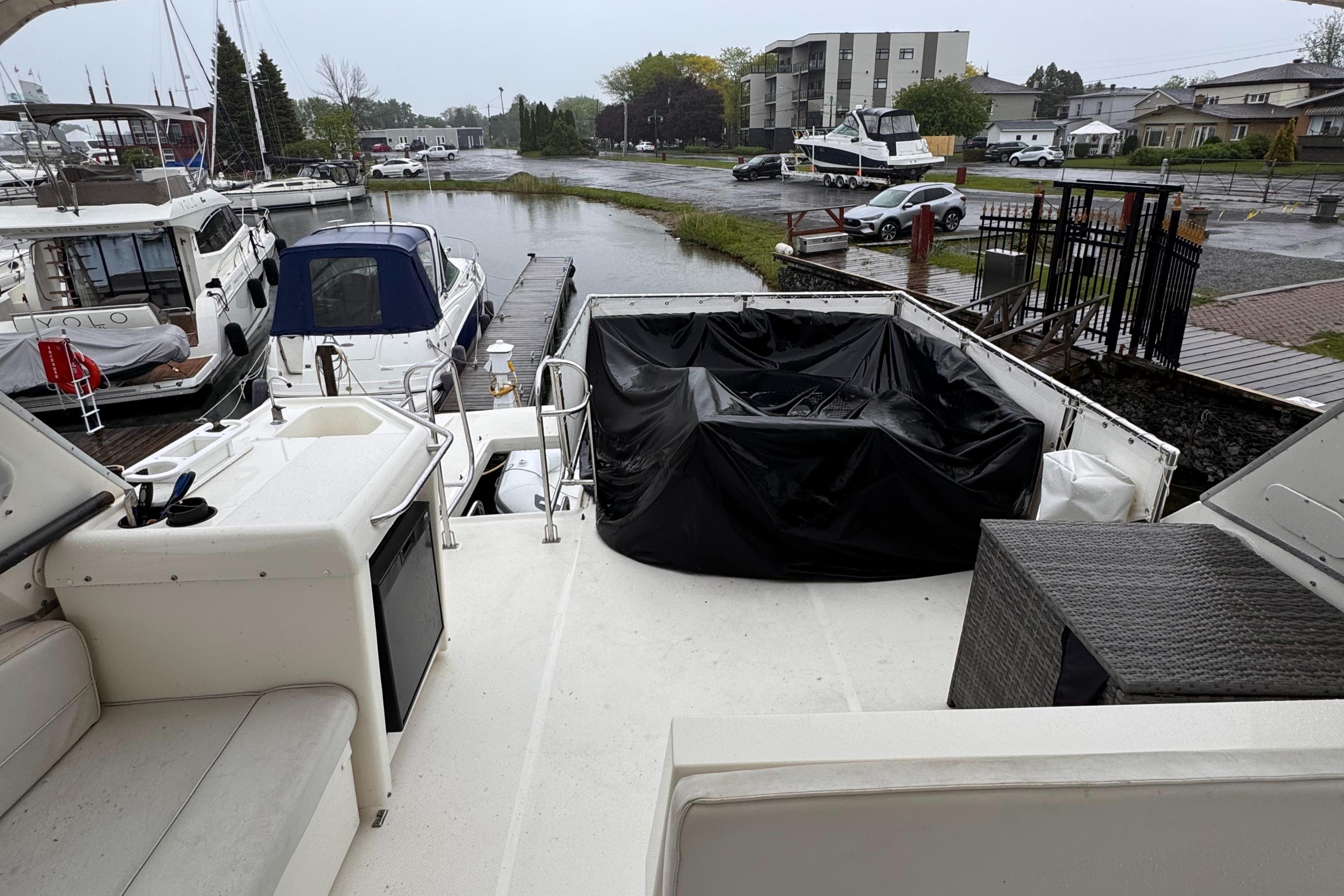 2004-meridian-490-pilothouse-power-9834352-20250610155403543-1_XLARGE