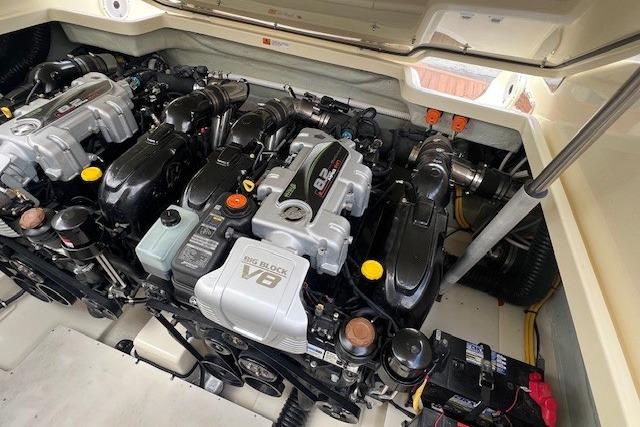 2021 Chris-Craft Launch 35 GT engine compartment showcasing powerful V8 engines.