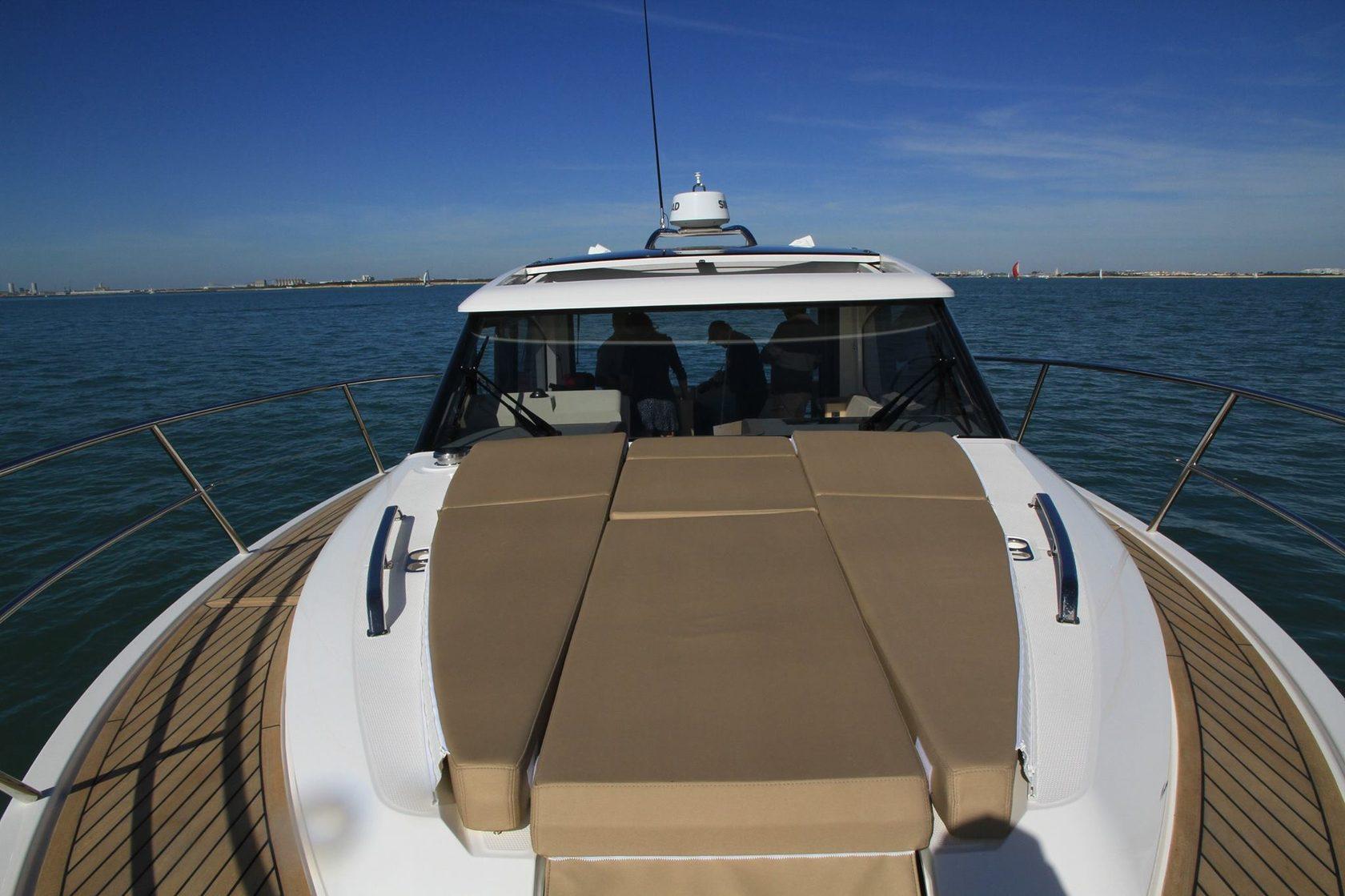 Skamander-Monaco Coupe 2025 -FL-US-2025 Skamander Monaco Coupe yacht on open water, featuring sleek design and spacious deck.-9544362 | Thumbnail