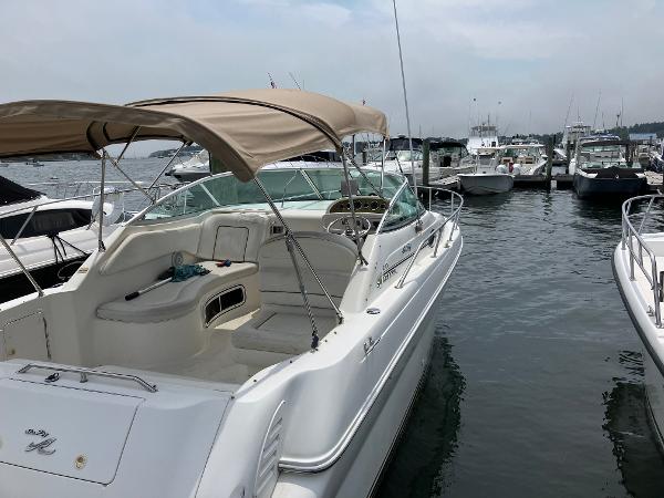 27' Sea Ray, Listing Number 100917343, - Photo No. 2