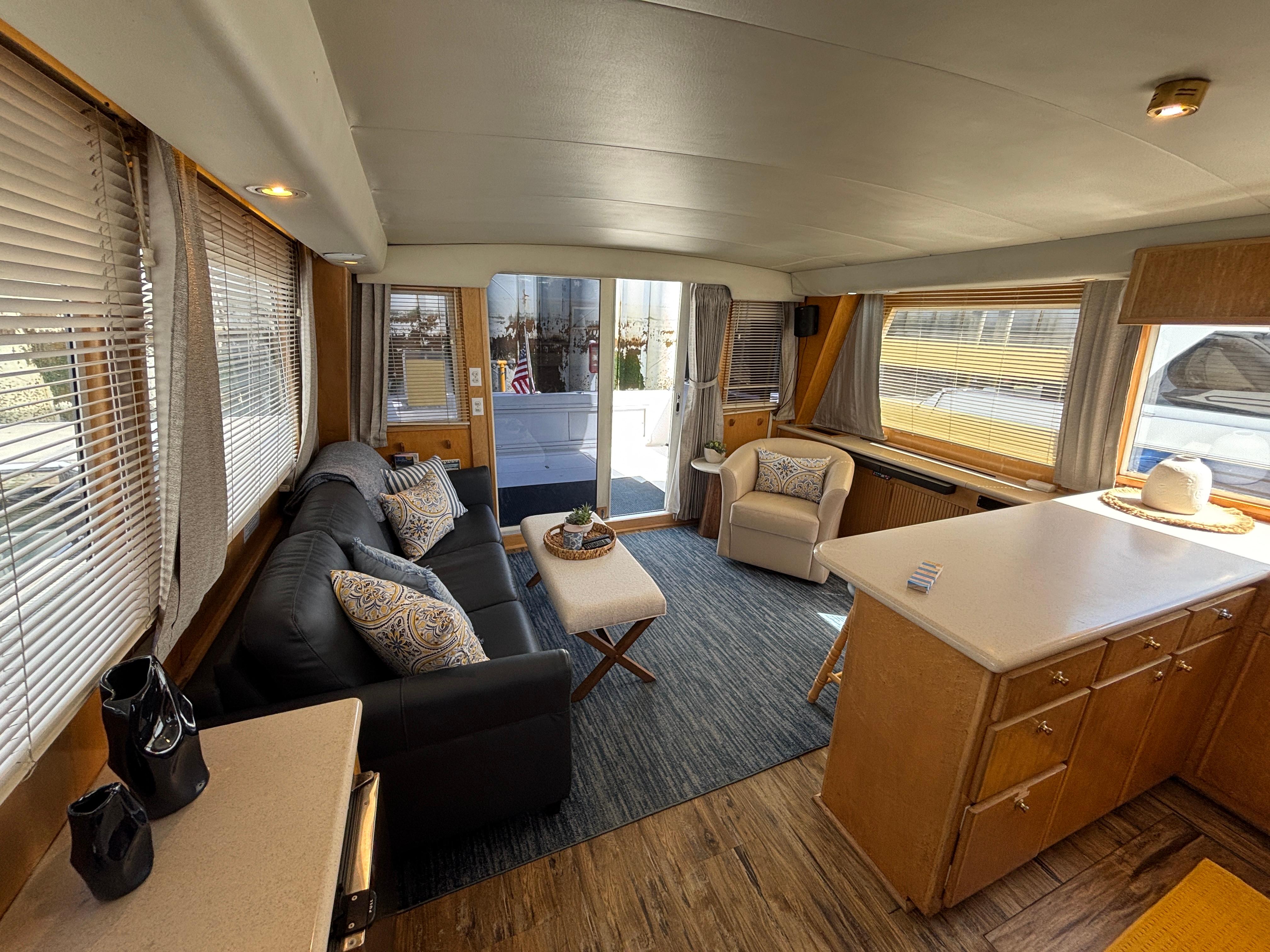 Navigator-5300 2000-Orca Belle WA-US-9184369 | Thumbnail