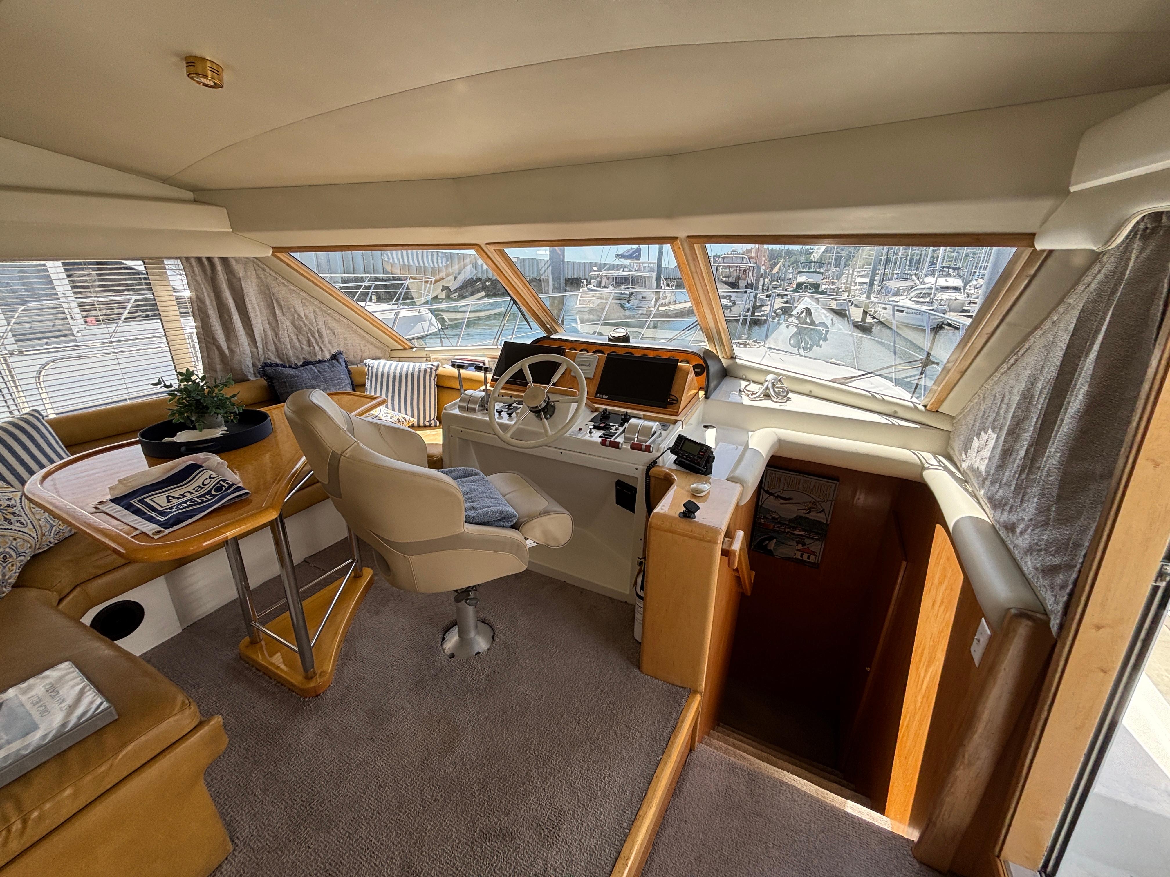 Navigator-5300 2000-Orca Belle WA-US-9184369 | Thumbnail