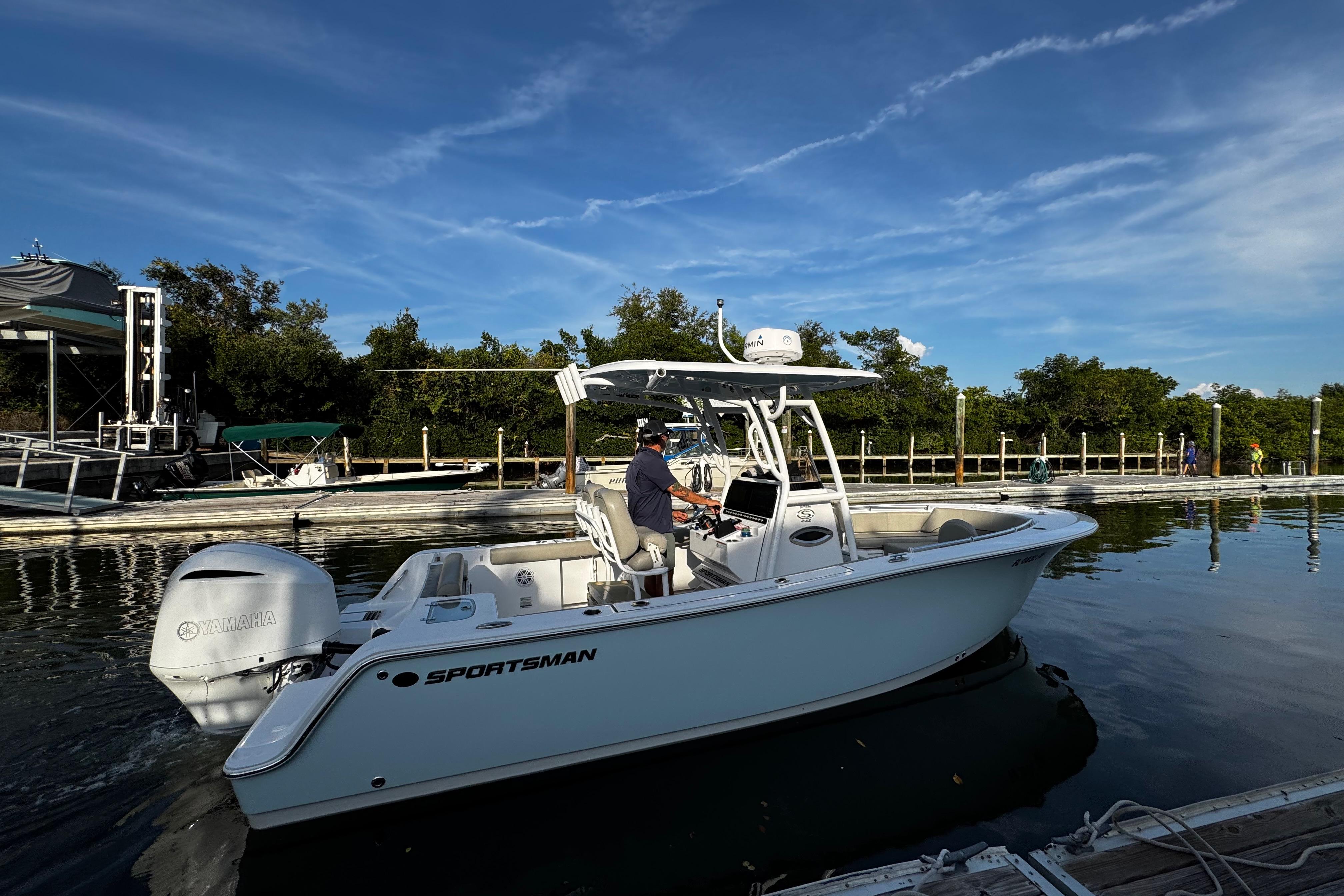 2021 Sportsman Open 242 Center Console