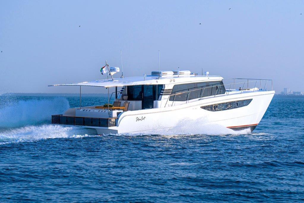 SilverCAT-46LUX 2026 -FL-US-9694370 | Thumbnail