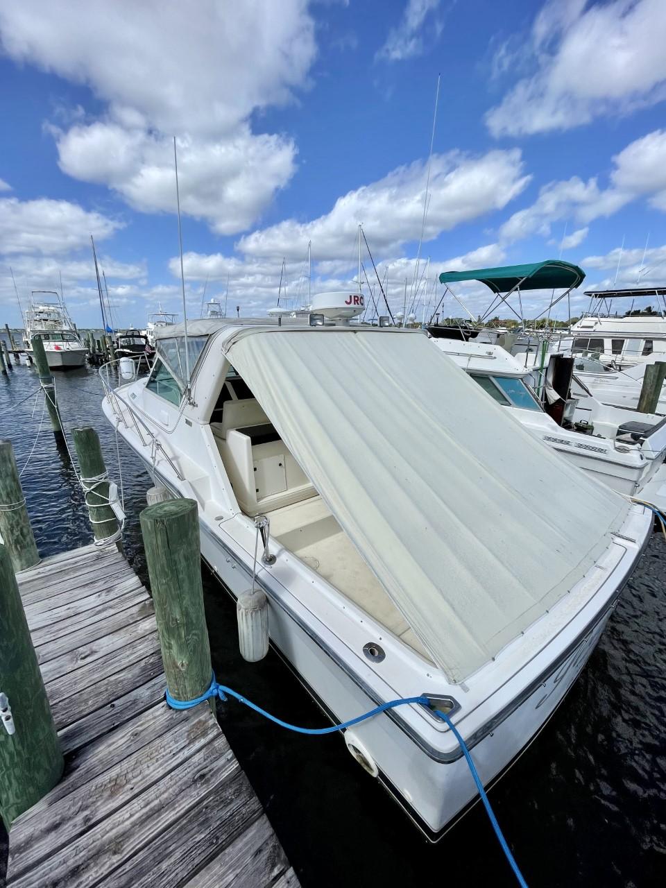 1994 Tiara 36 open - sunshade