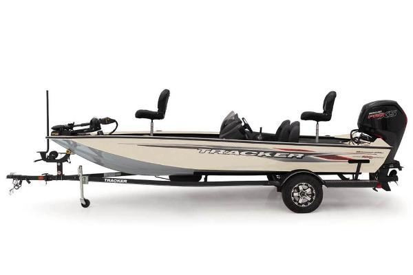 2020 Tracker Boats boat for sale, model of the boat is Pro Team 190 TX Tournament Edition & Image # 18 of 65