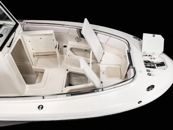 2022 Robalo boat for sale, model of the boat is r272 & Image # 18 of 42