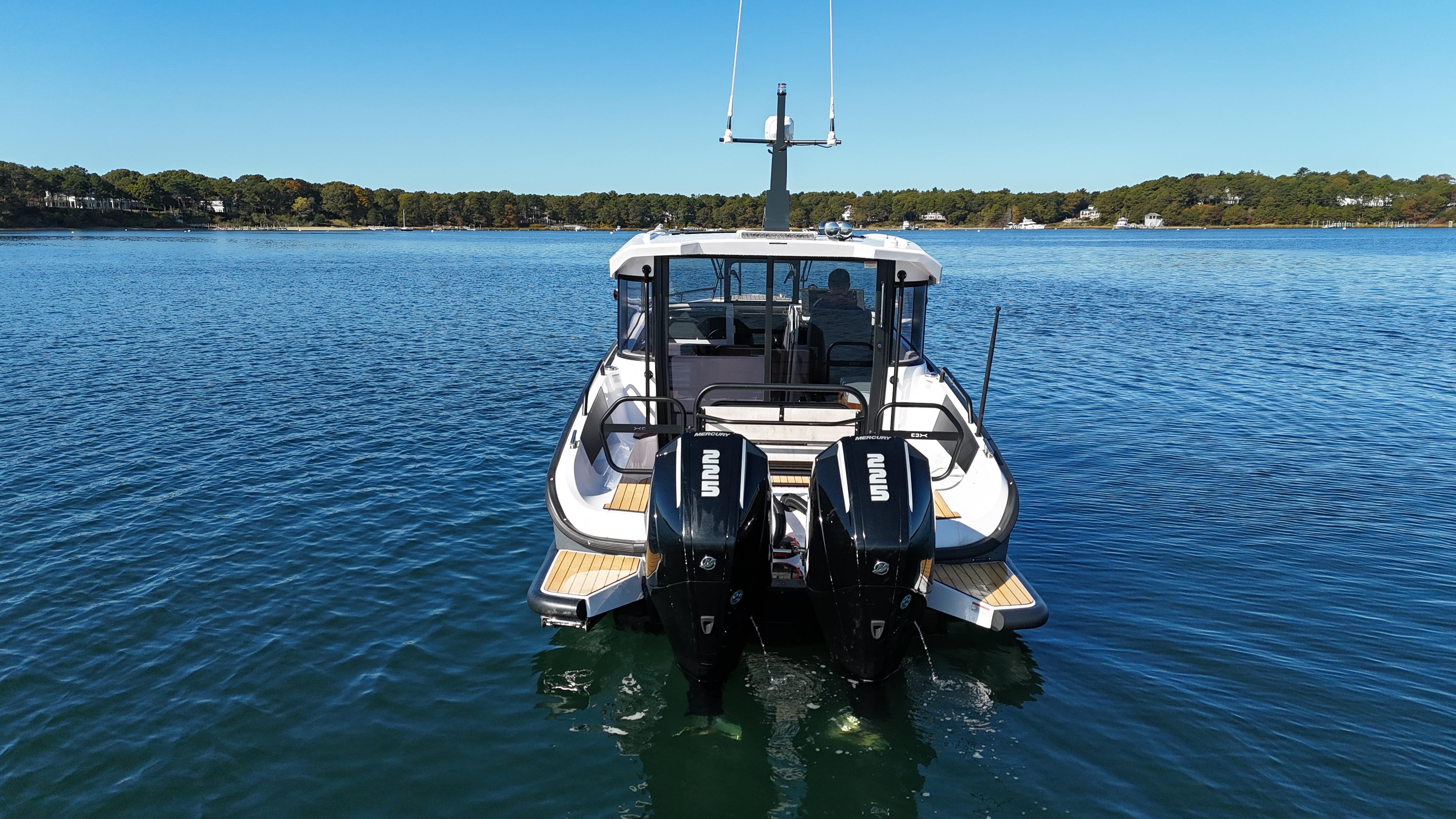 XO Boats-EXPLR 10 Sport Plus 2023 -MA-US-9444394 | Thumbnail