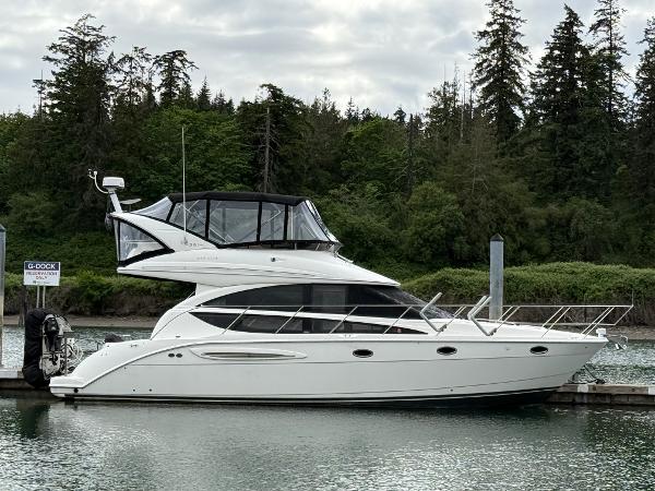 Photo of 2006 Meridian 39'