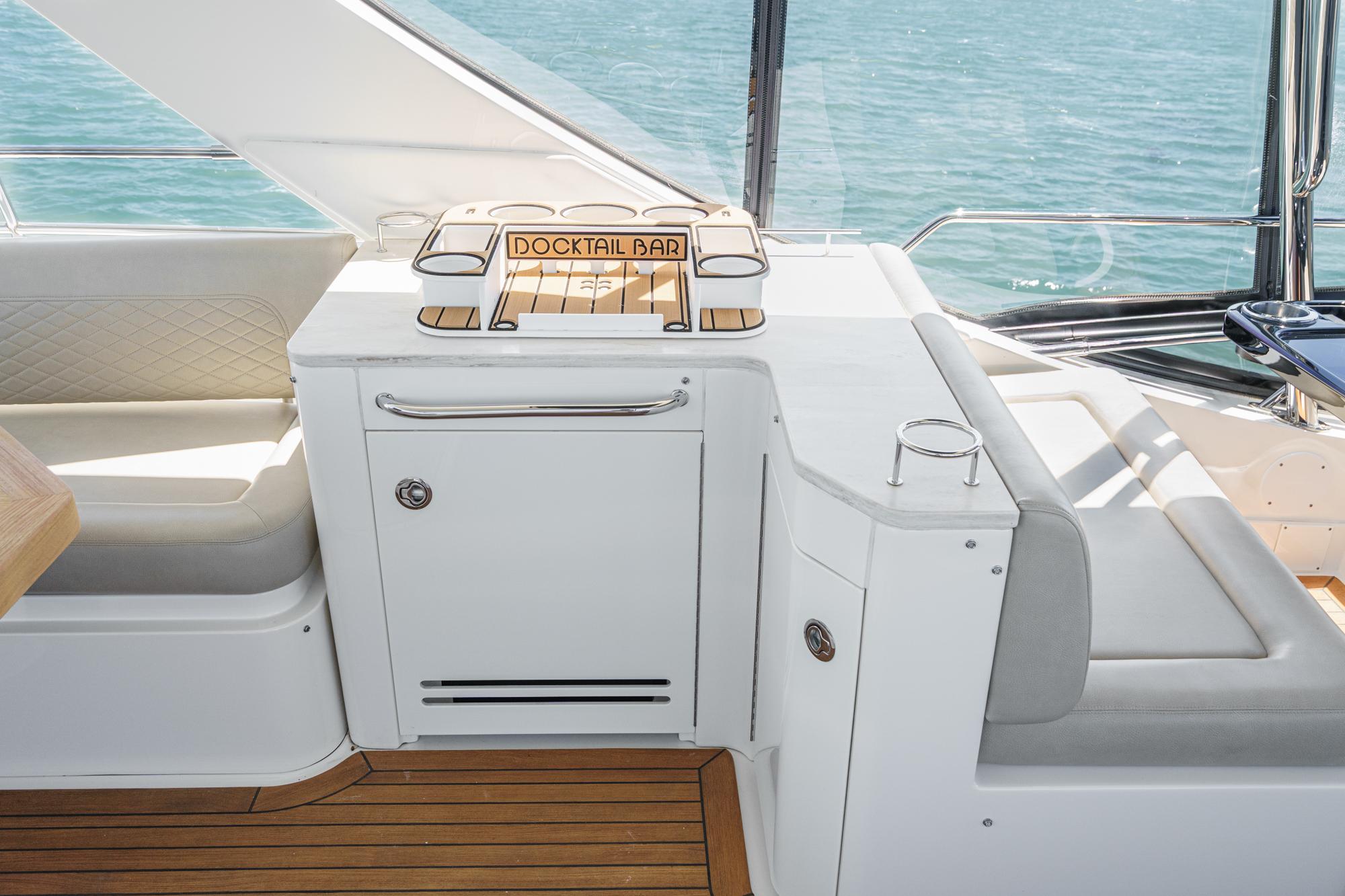 2018 Sea Ray Fly 510 #TBRL9035H inventory image at Sun Country Marine Group, Newport Beach 2018 Sea Ray Fly 510 #TBRL9035H inventory image at Sun Country Marine Group, Newport Beach