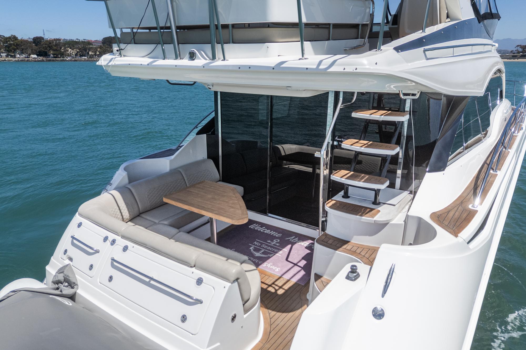 2018 Sea Ray Fly 510 #TBRL9035H inventory image at Sun Country Marine Group, Newport Beach 2018 Sea Ray Fly 510 #TBRL9035H inventory image at Sun Country Marine Group, Newport Beach
