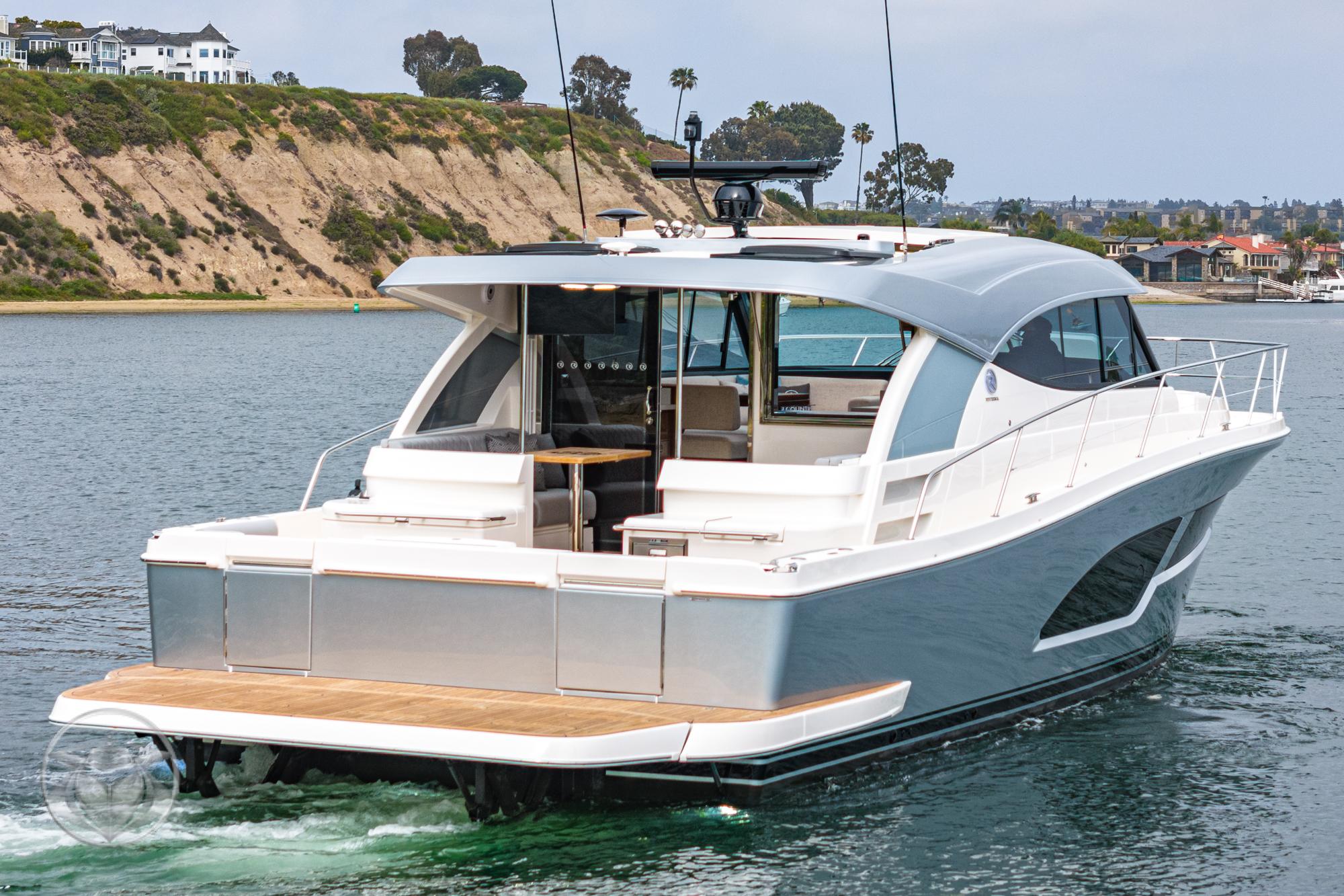 2024 Riviera 465 SUV #R023 inventory image at Sun Country Marine Group, San Diego Harbor Island 2024 Riviera 465 SUV #R023 inventory image at Sun Country Marine Group, San Diego Harbor Island