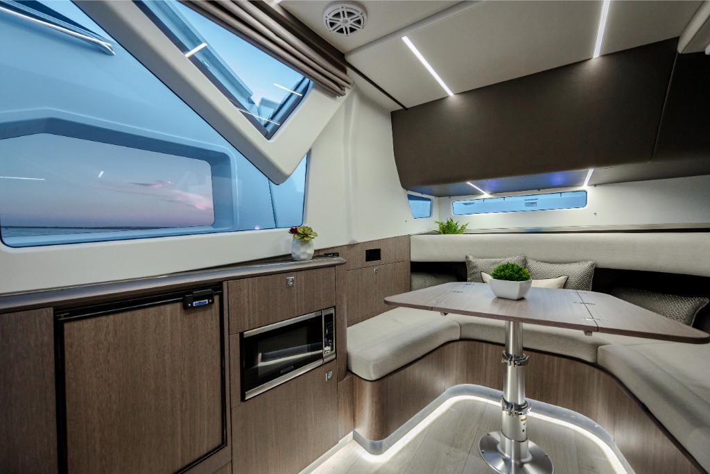 Galeon-375 GTO 2023-Trauma Free FL-US-2023-Galeon-375-GTO-MarineMax-9444401 | Thumbnail