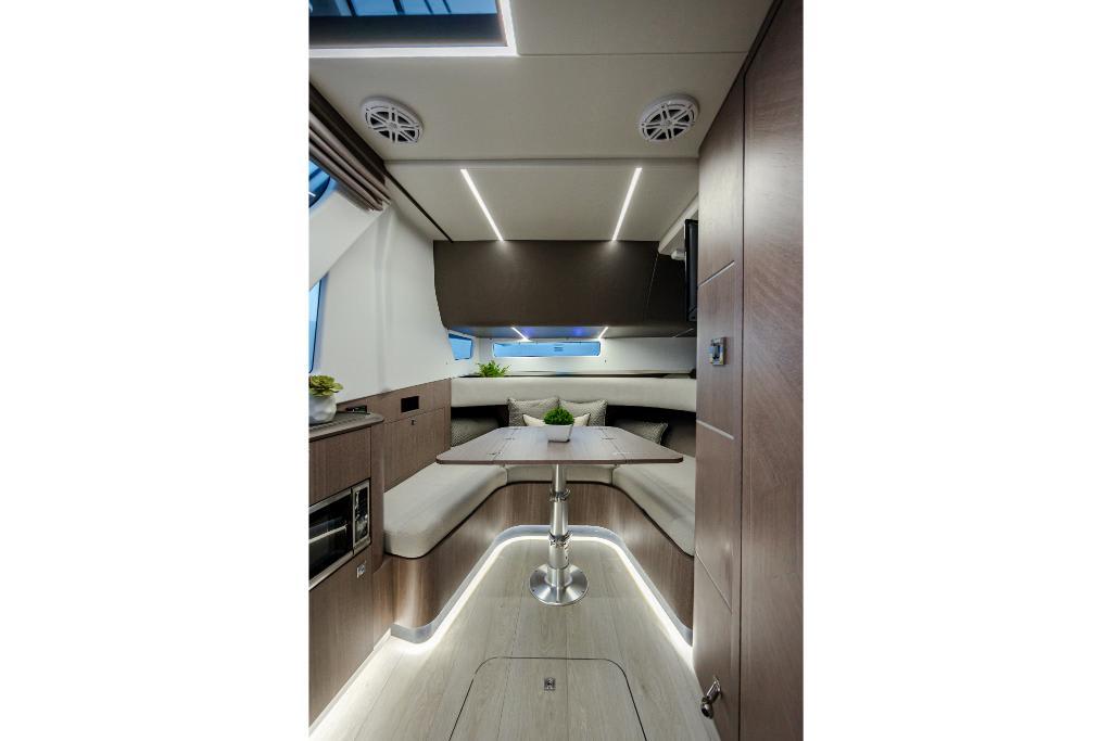 Galeon-375 GTO 2023-Trauma Free FL-US-2023-Galeon-375-GTO-MarineMax-9444401 | Thumbnail