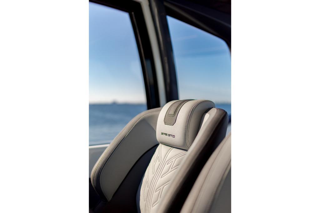 Galeon-375 GTO 2023-Trauma Free FL-US-2023-Galeon-375-GTO-MarineMax-9444401 | Thumbnail