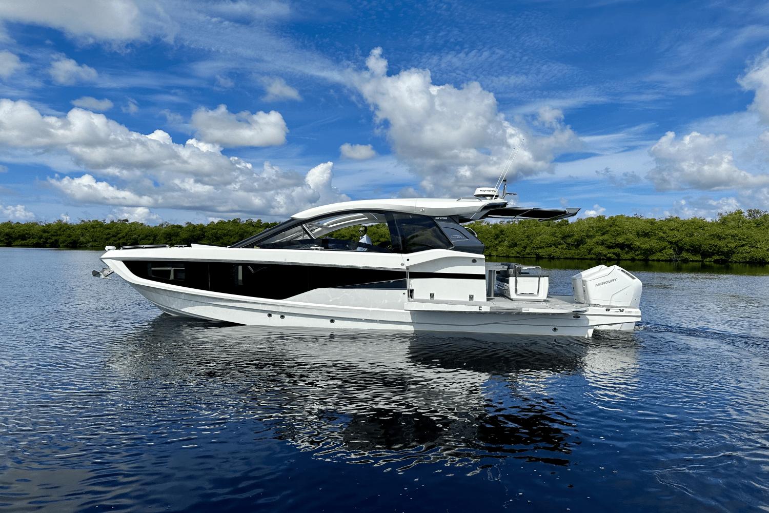Galeon-375 GTO 2023-Trauma Free FL-US-9444401 | Thumbnail