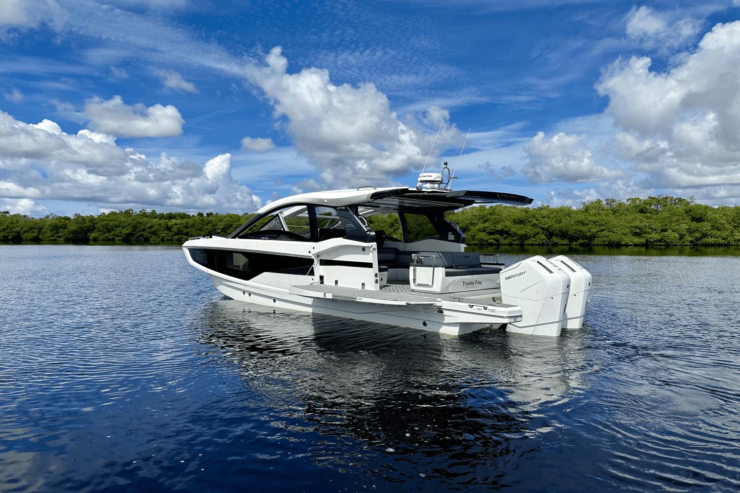 Galeon-375 GTO 2023-Trauma Free FL-US-9444401 | Thumbnail