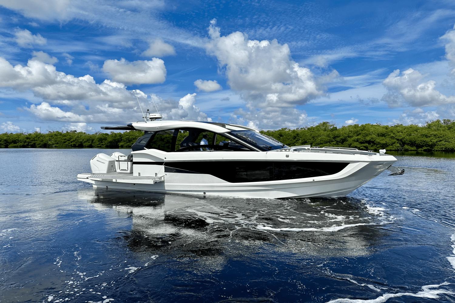 Galeon-375 GTO 2023-Trauma Free FL-US-9444401 | Thumbnail