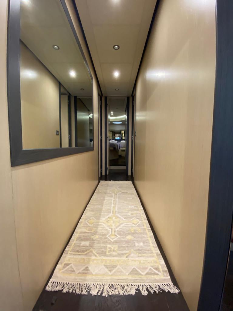 2008 Pershing 90
