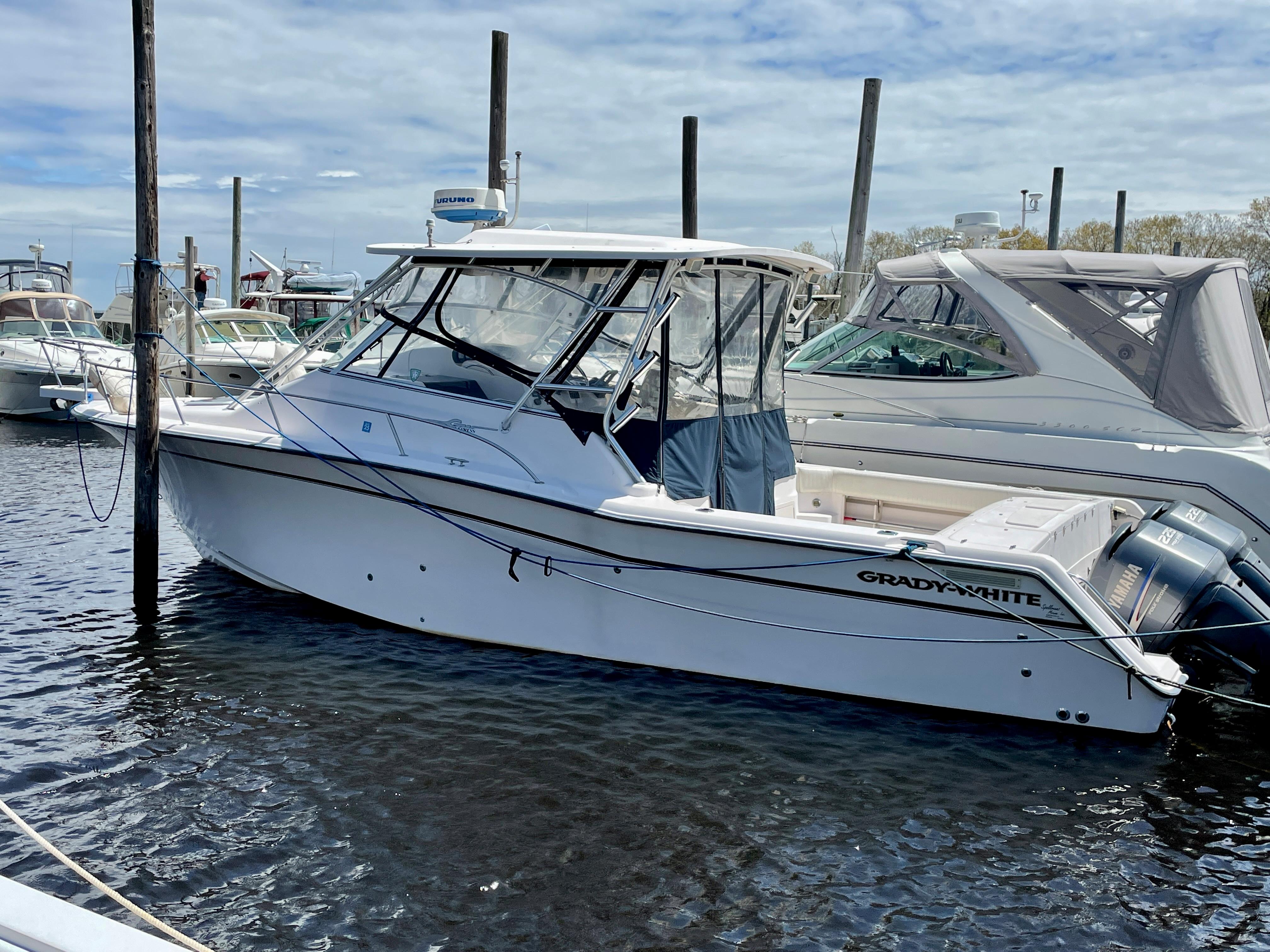 2003 33 Grady White 330 Express Boats for Sale