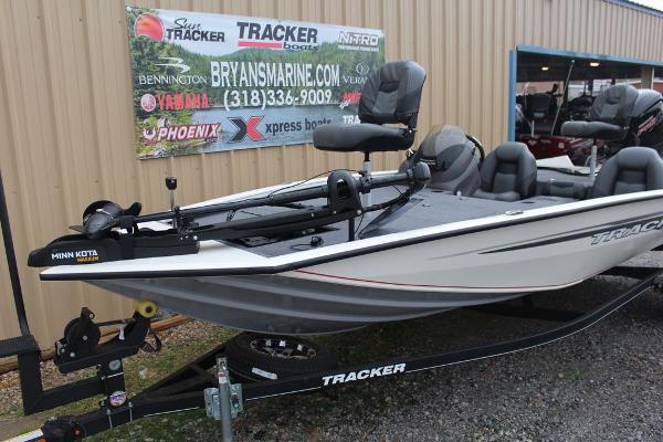 2021 Tracker Boats boat for sale, model of the boat is Pro Team™ 195 TXW Tournament Edition & Image # 16 of 22